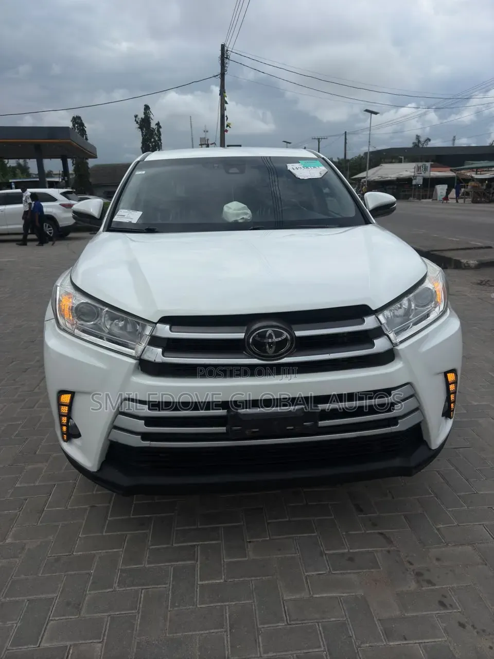 Toyota Highlander XLE 2019 White