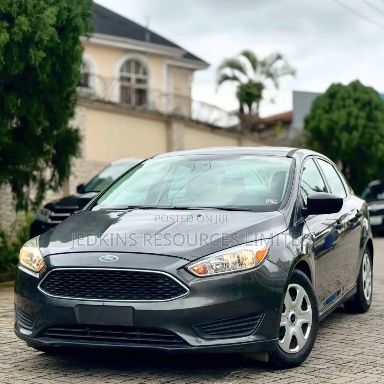 Ford Focus S 4dr Sedan (2.0L 4cyl 5M) 2015 Gray