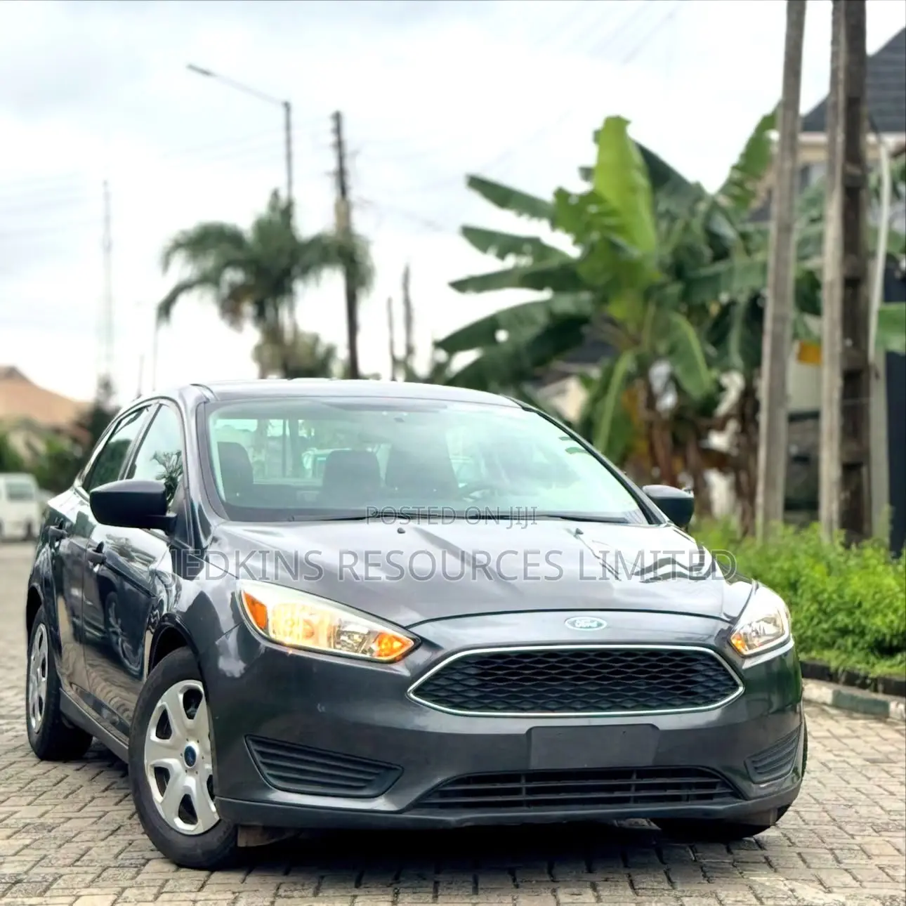 Ford Focus S 4dr Sedan (2.0L 4cyl 5M) 2015 Gray
