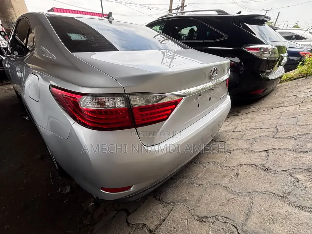 Lexus ES 350 FWD 2015 Silver