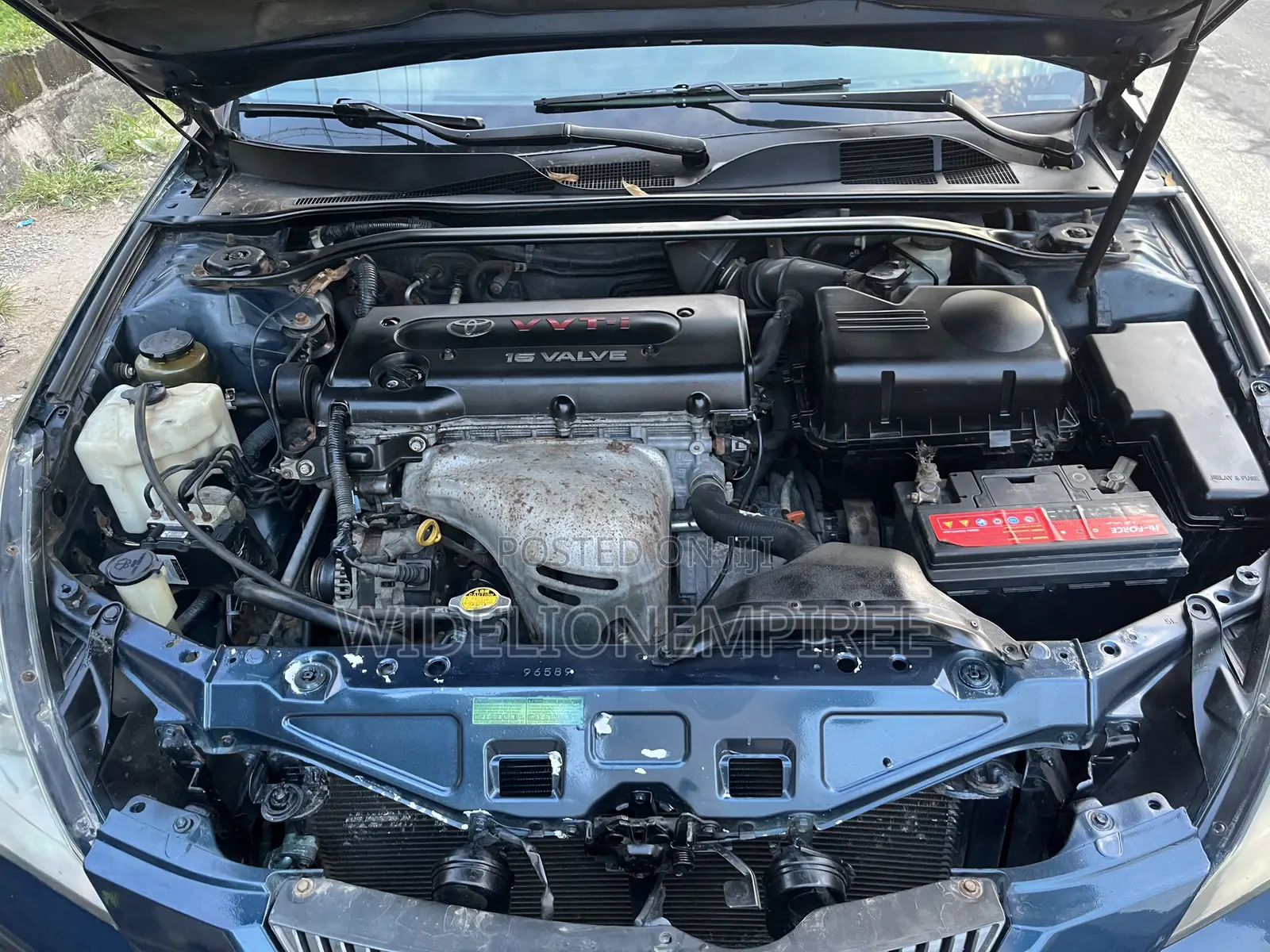 Toyota Solara 2004 Blue