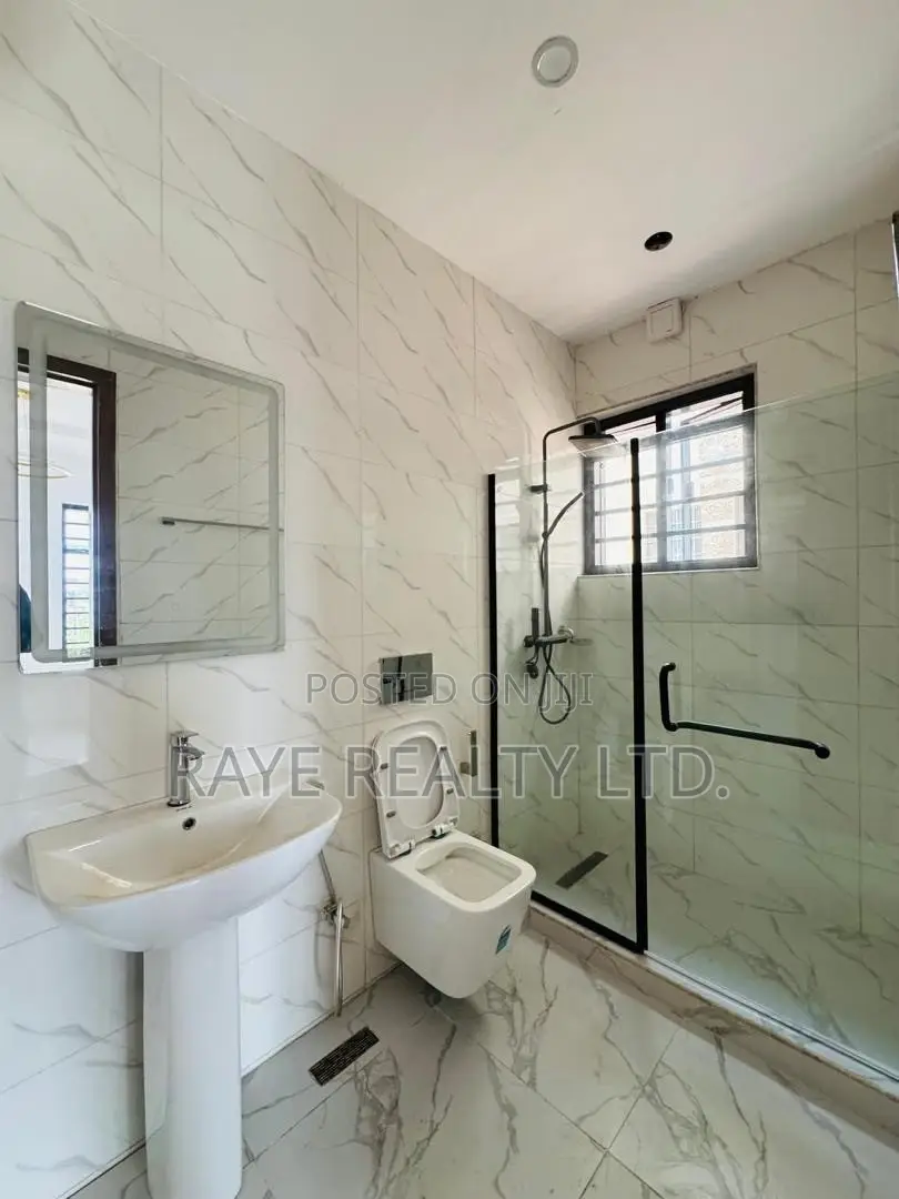 5bdrm Duplex in Omole Phase 1 for sale