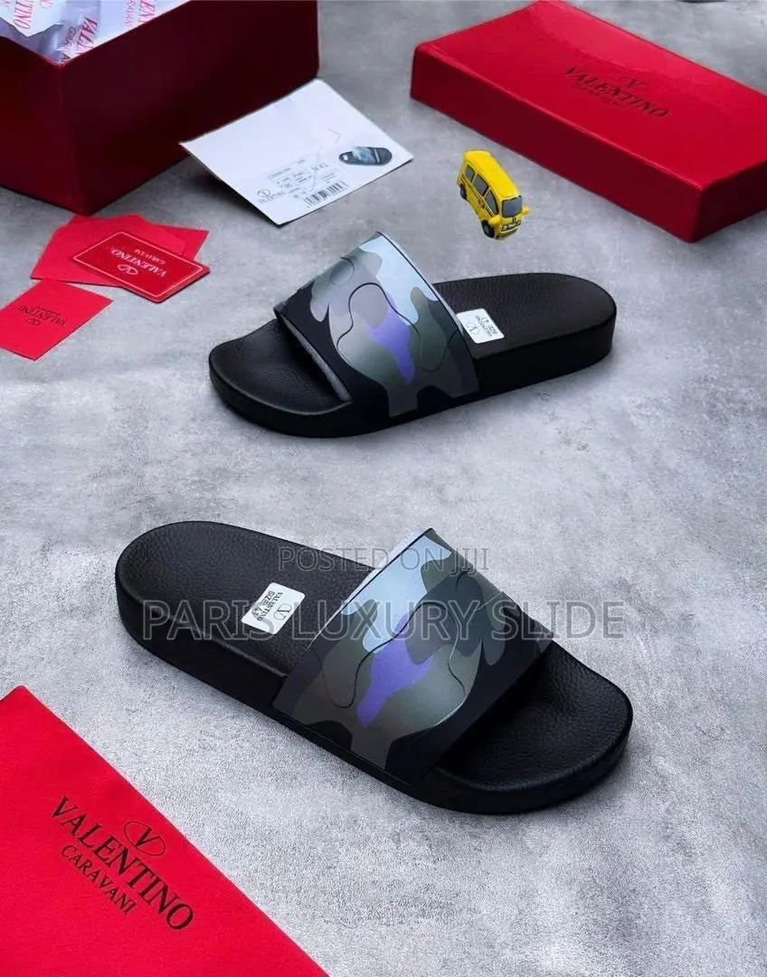 BURBERRY London Slides Black Luxury Designer Palm Slippers With Box