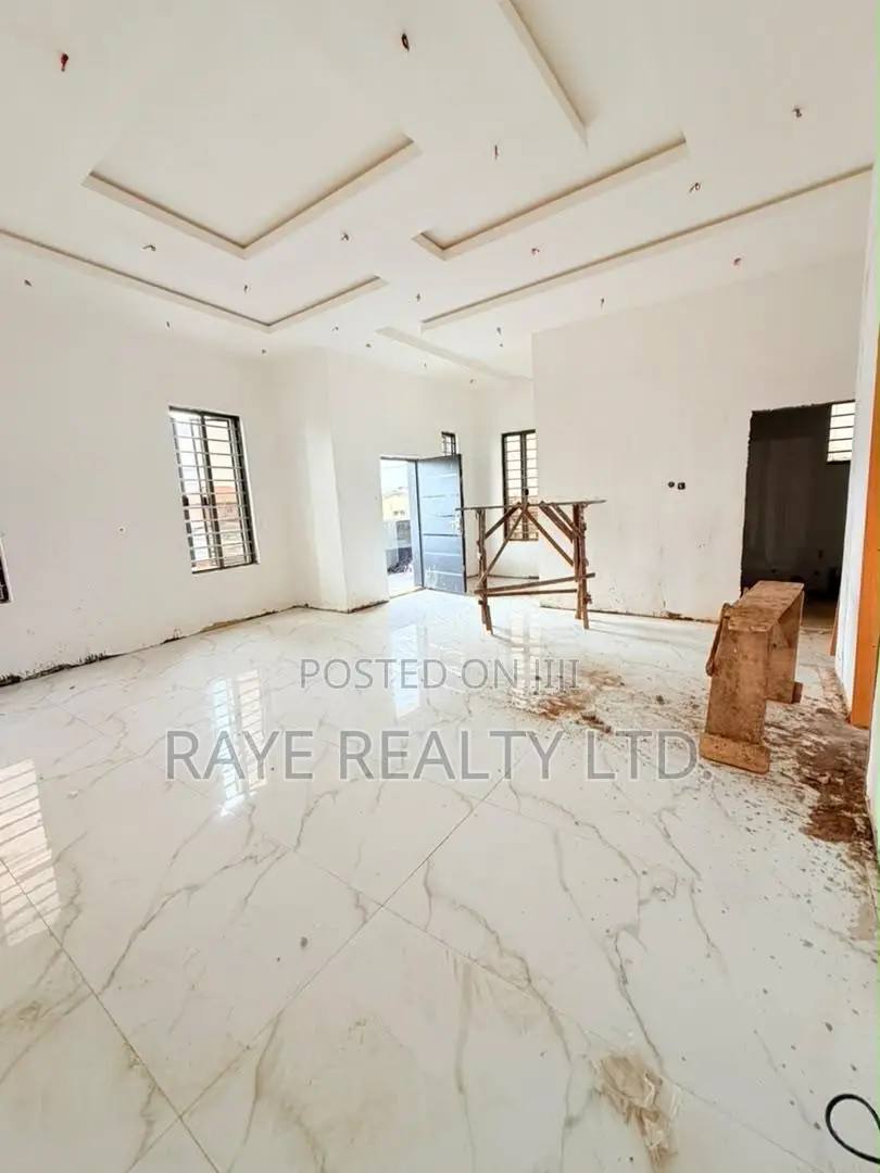 4bdrm Duplex in Ikeja for sale