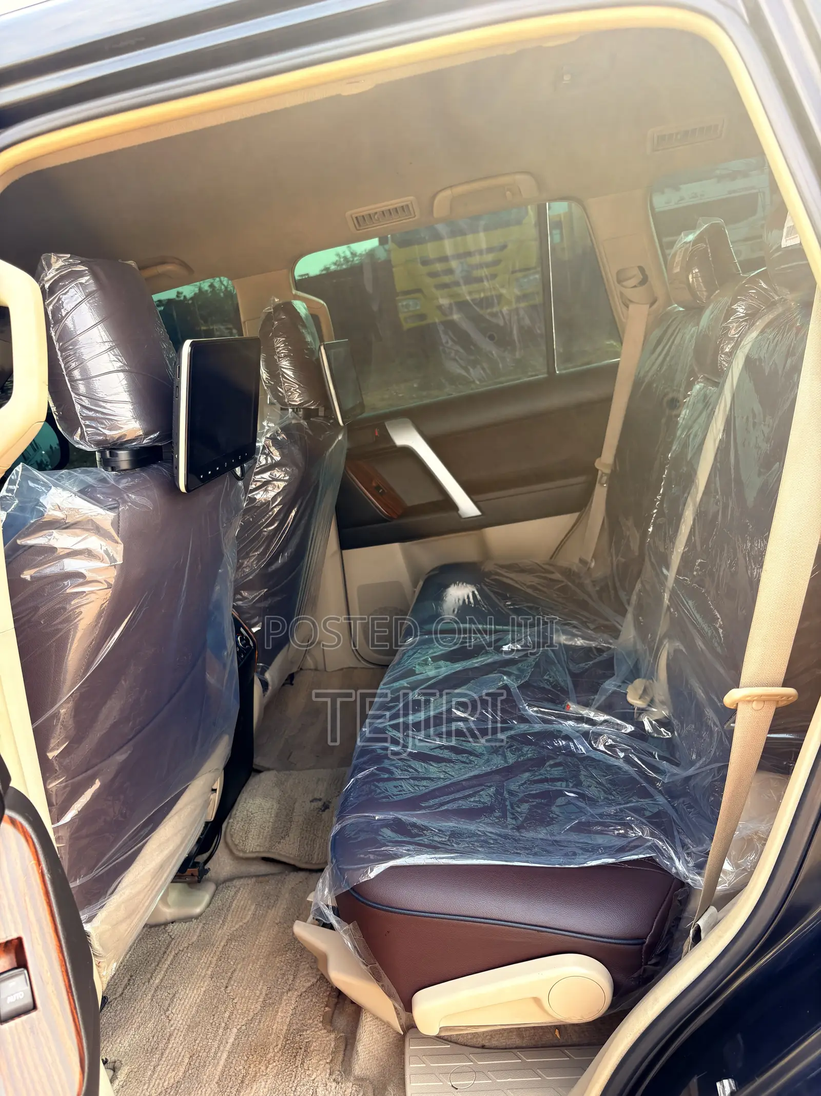 Toyota Land Cruiser Prado 2022 Black