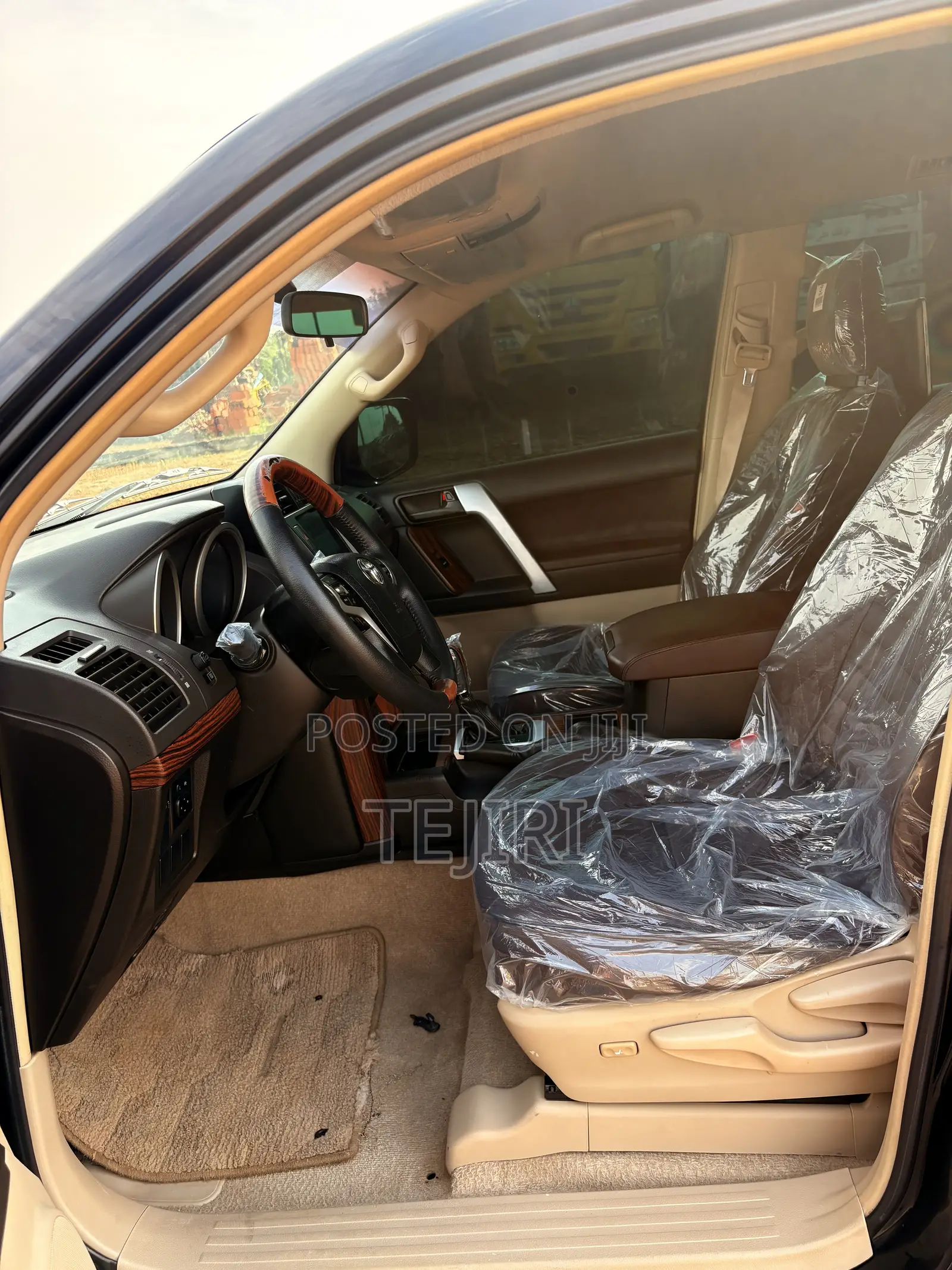 Toyota Land Cruiser Prado 2022 Black