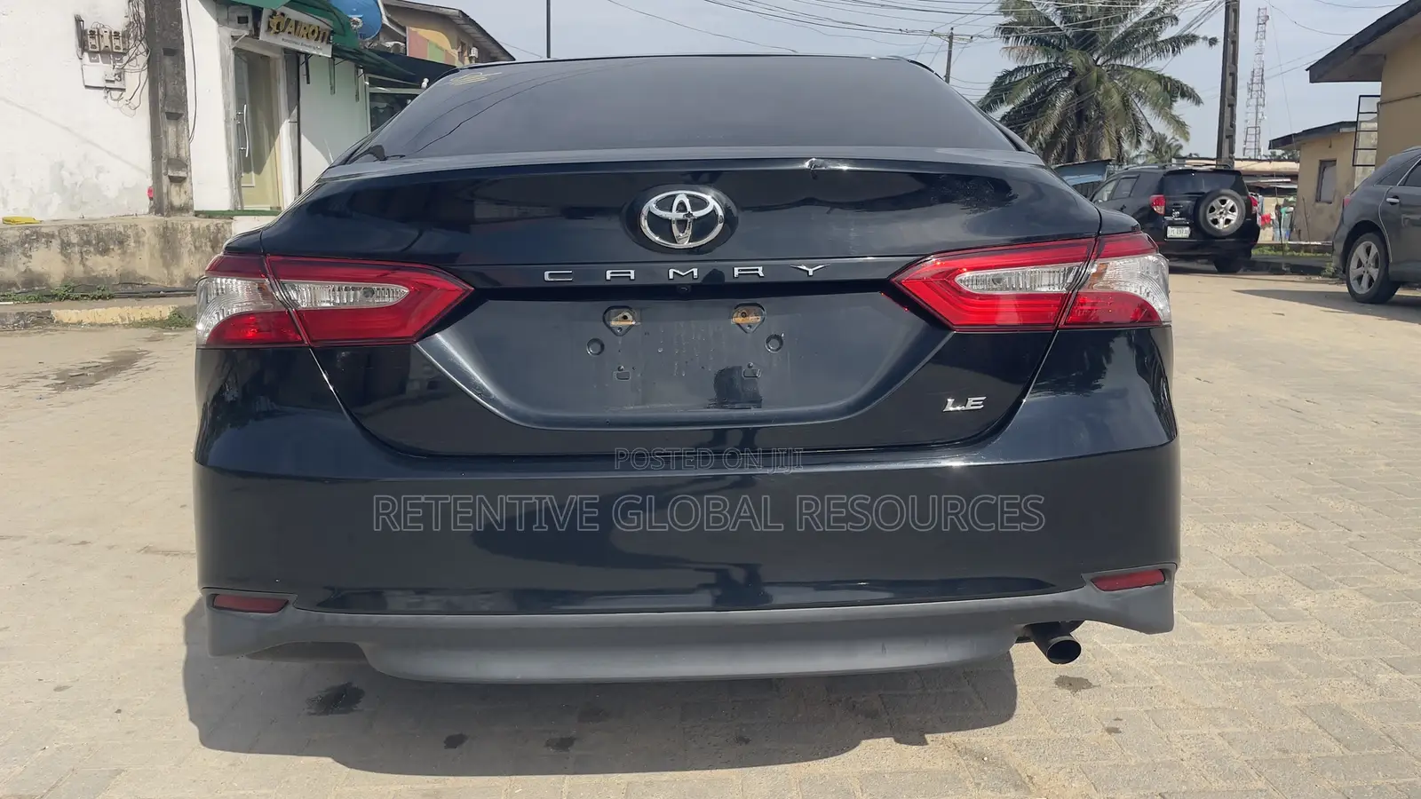 Toyota Camry LE FWD (2.5L 4cyl 8AM) 2018 Black