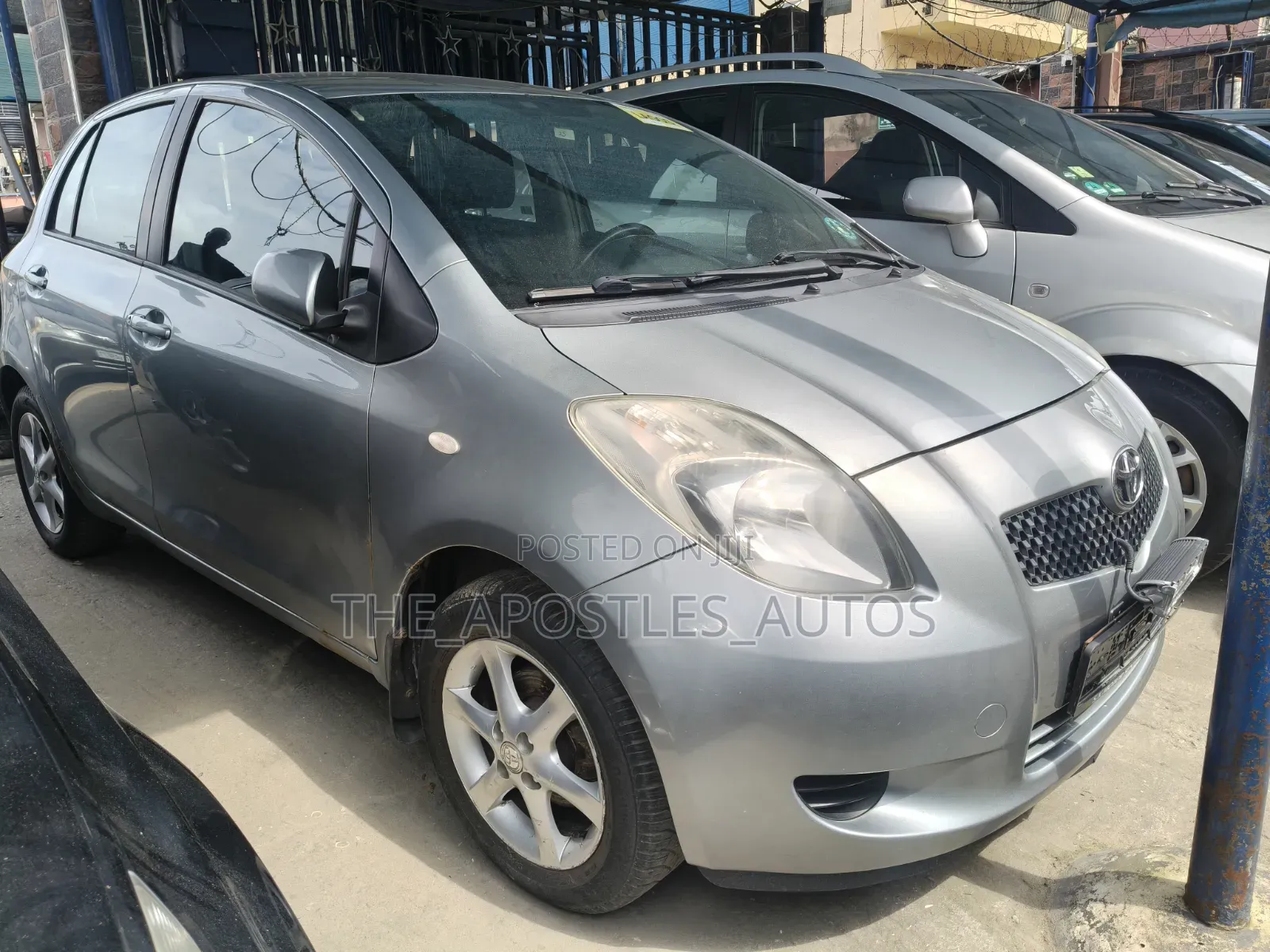 Toyota Yaris 1.5 Liftback S Automatic 2009 Silver