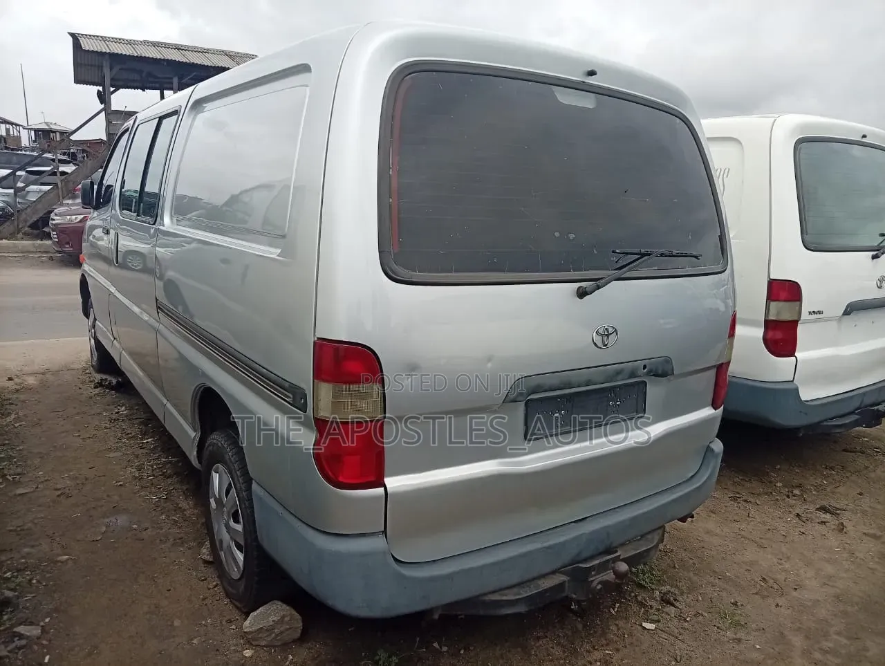 Toyota HiAce 2004 Silver