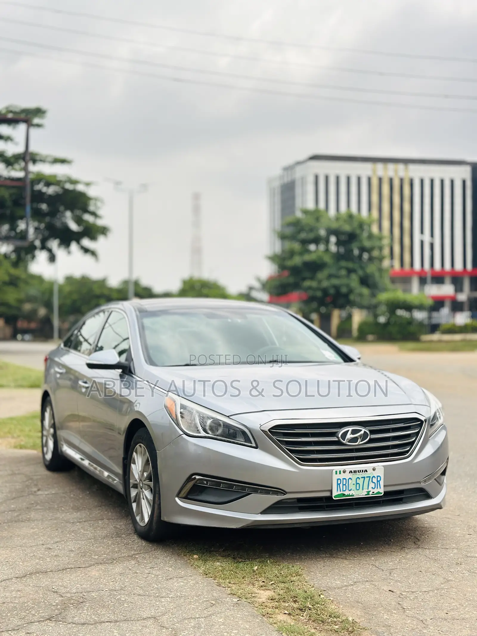 Hyundai Sonata Limited 4dr Sedan (2.4L 4cyl 6A) 2015