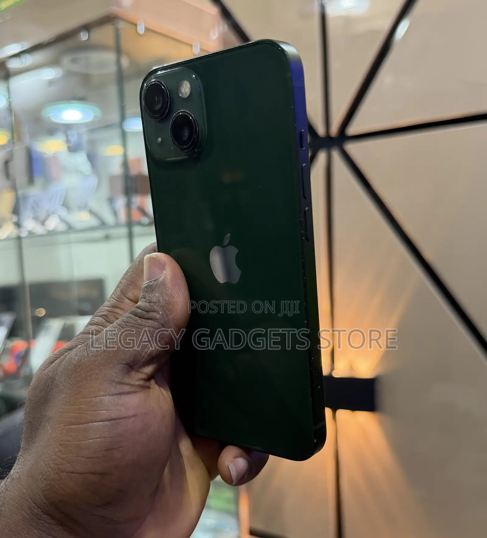 Apple iPhone 13 128 GB Green