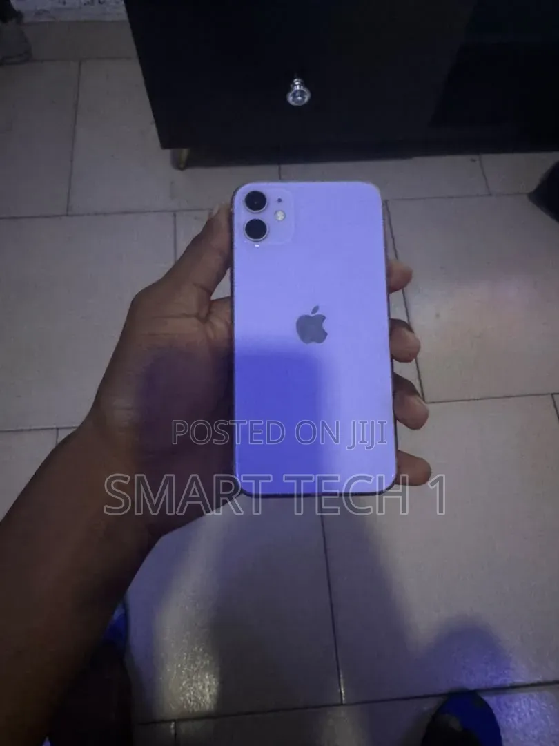 Apple iPhone 11 64 GB Purple