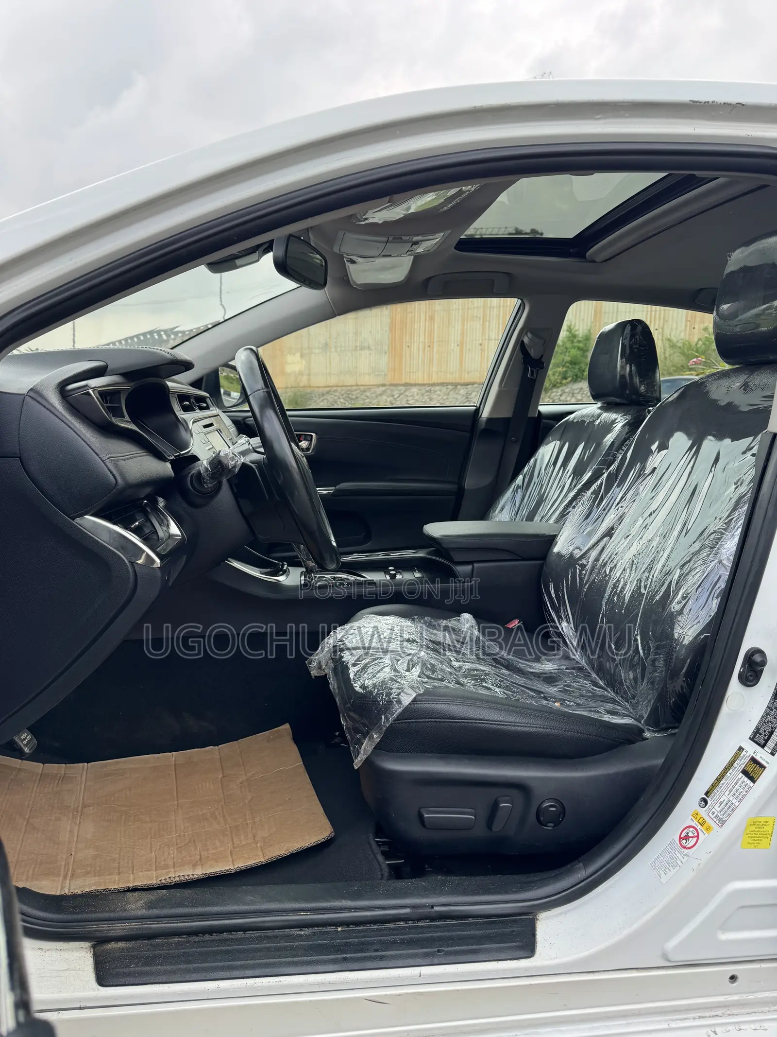 Toyota Avalon Touring (3.5L 6cyl 6A) 2018 White