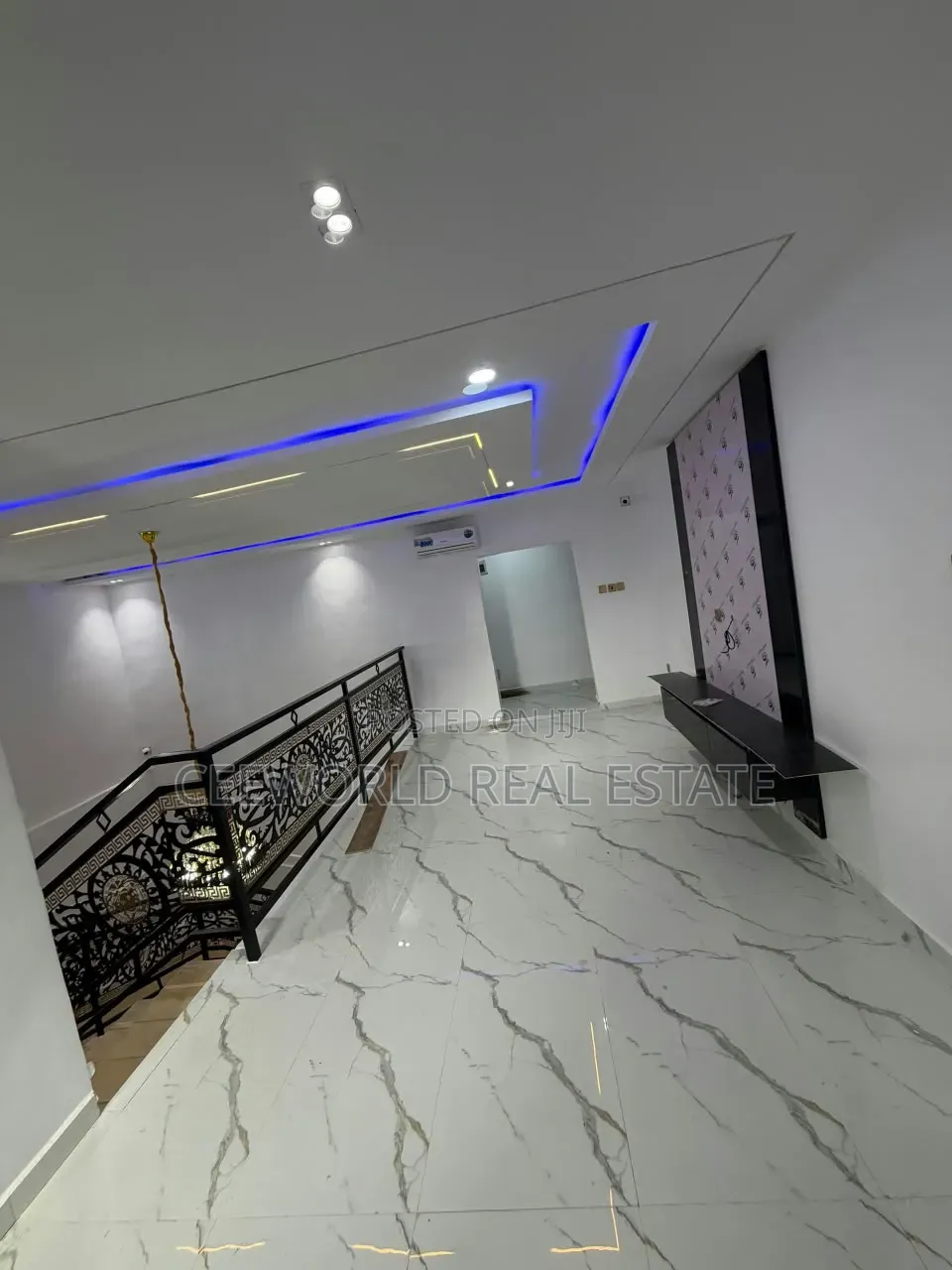 4bdrm Duplex in Temidire Estate for sale