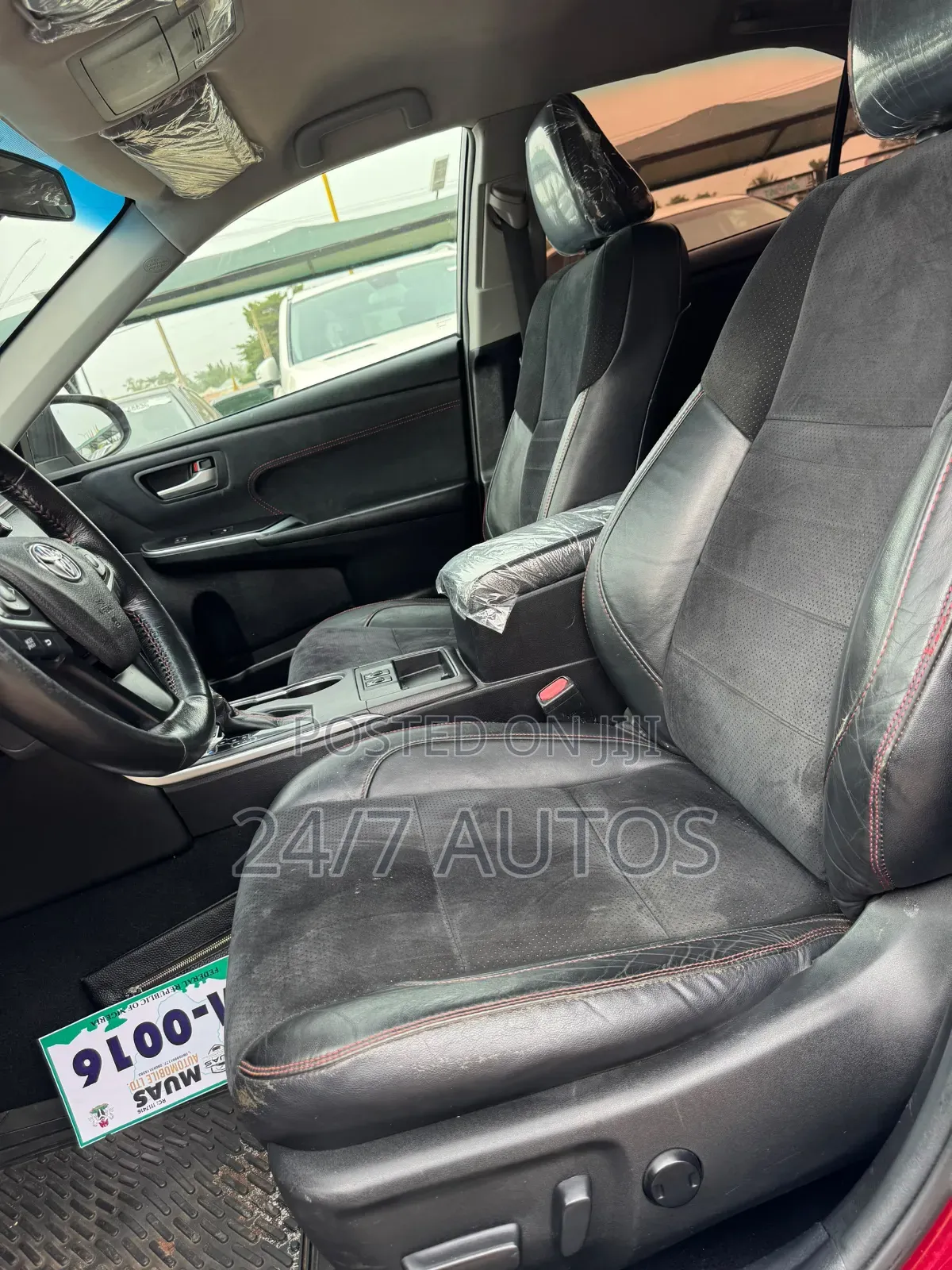 Toyota Camry 2016 Maroon