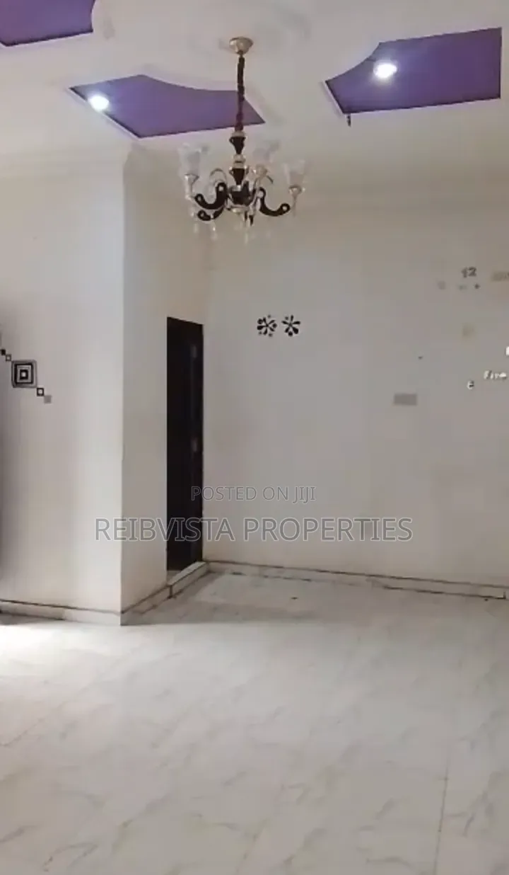 Furnished 2bdrm Apartment in Owode, Kosofe / Kosofe for rent