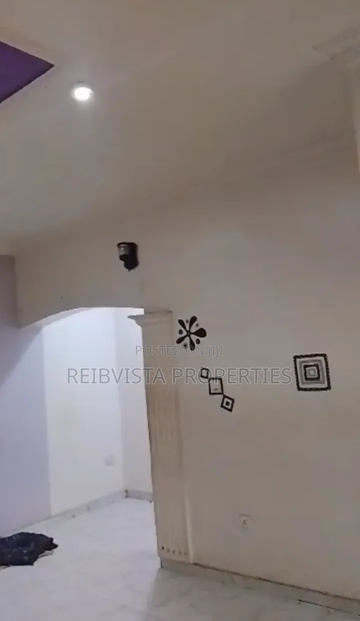Furnished 2bdrm Apartment in Owode, Kosofe / Kosofe for rent