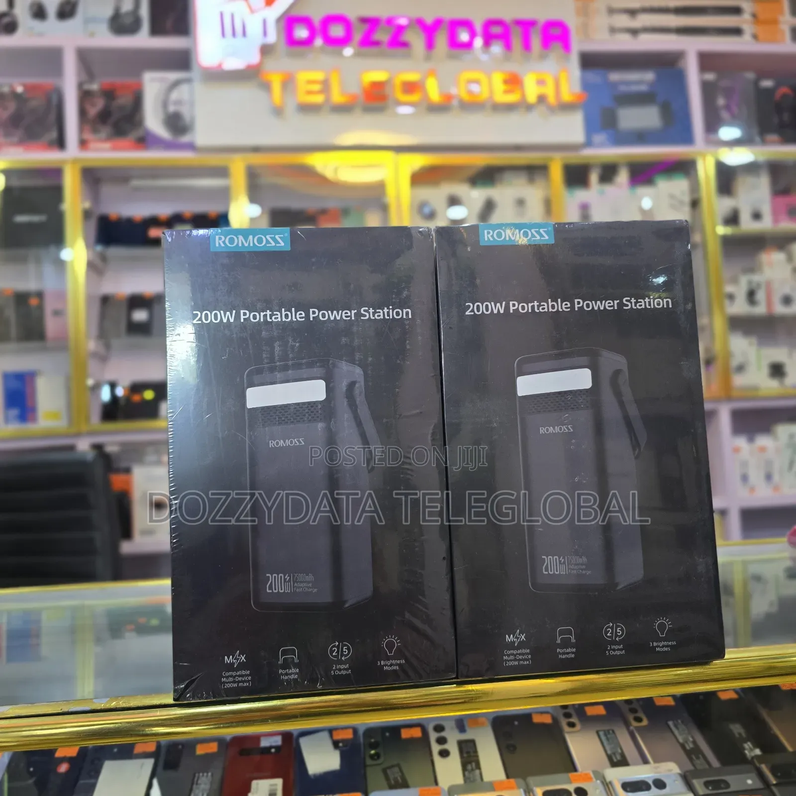 Romoss 75000mah 200W