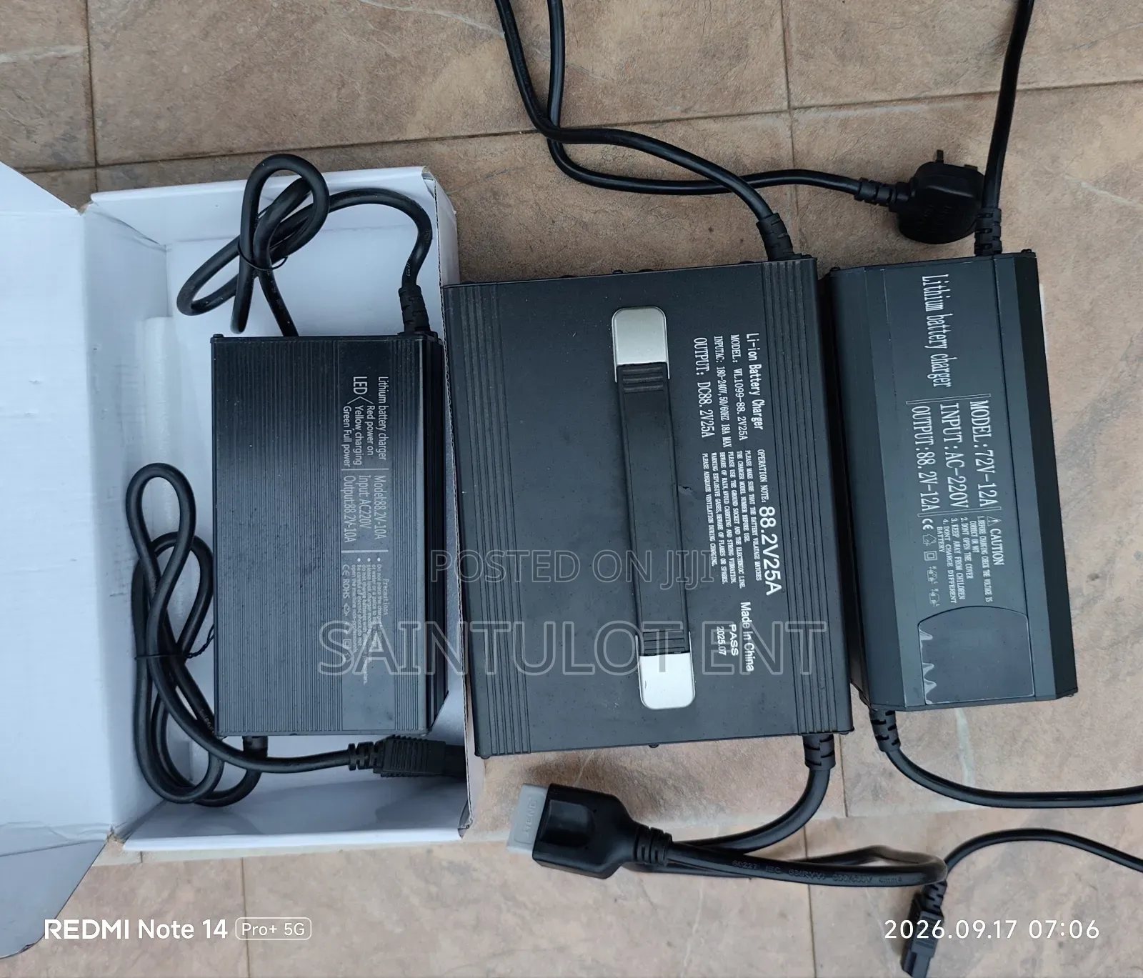 Electric Bike/ Electric Motorcycle Fast Charger(72v/88.2v 10A)