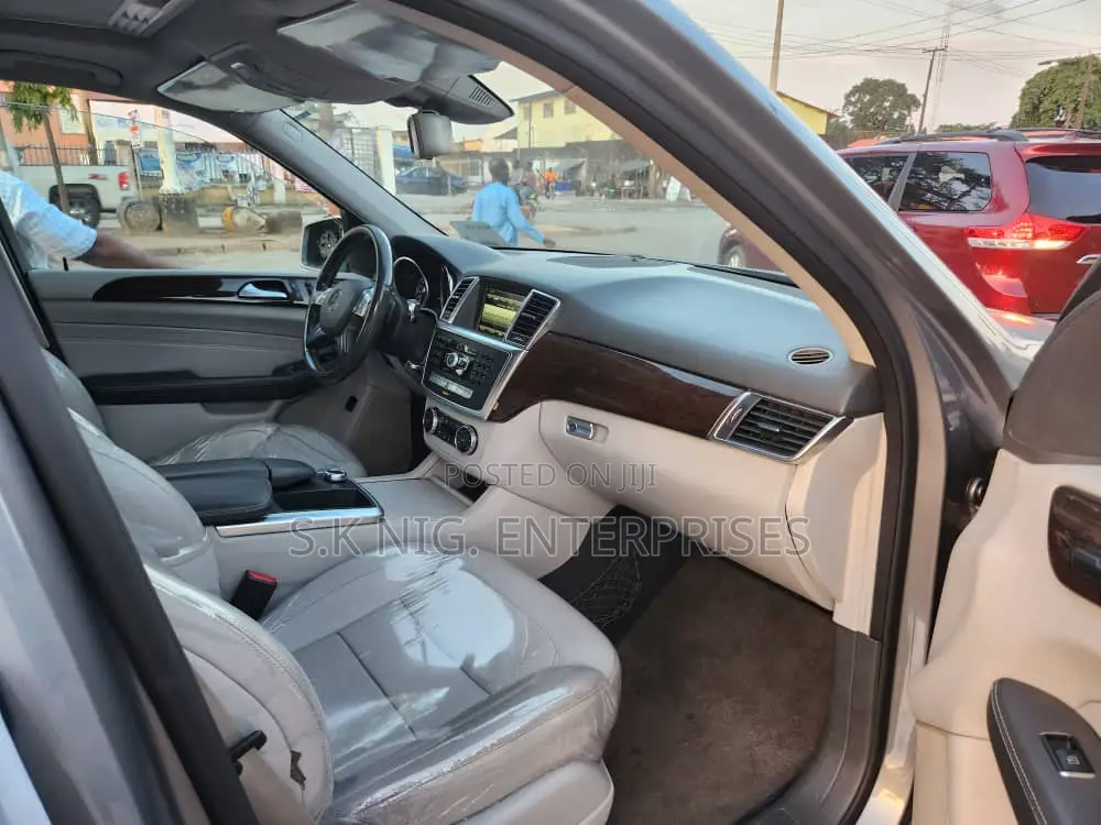 Mercedes-Benz M Class ML 350 4Matic 2013 Gray