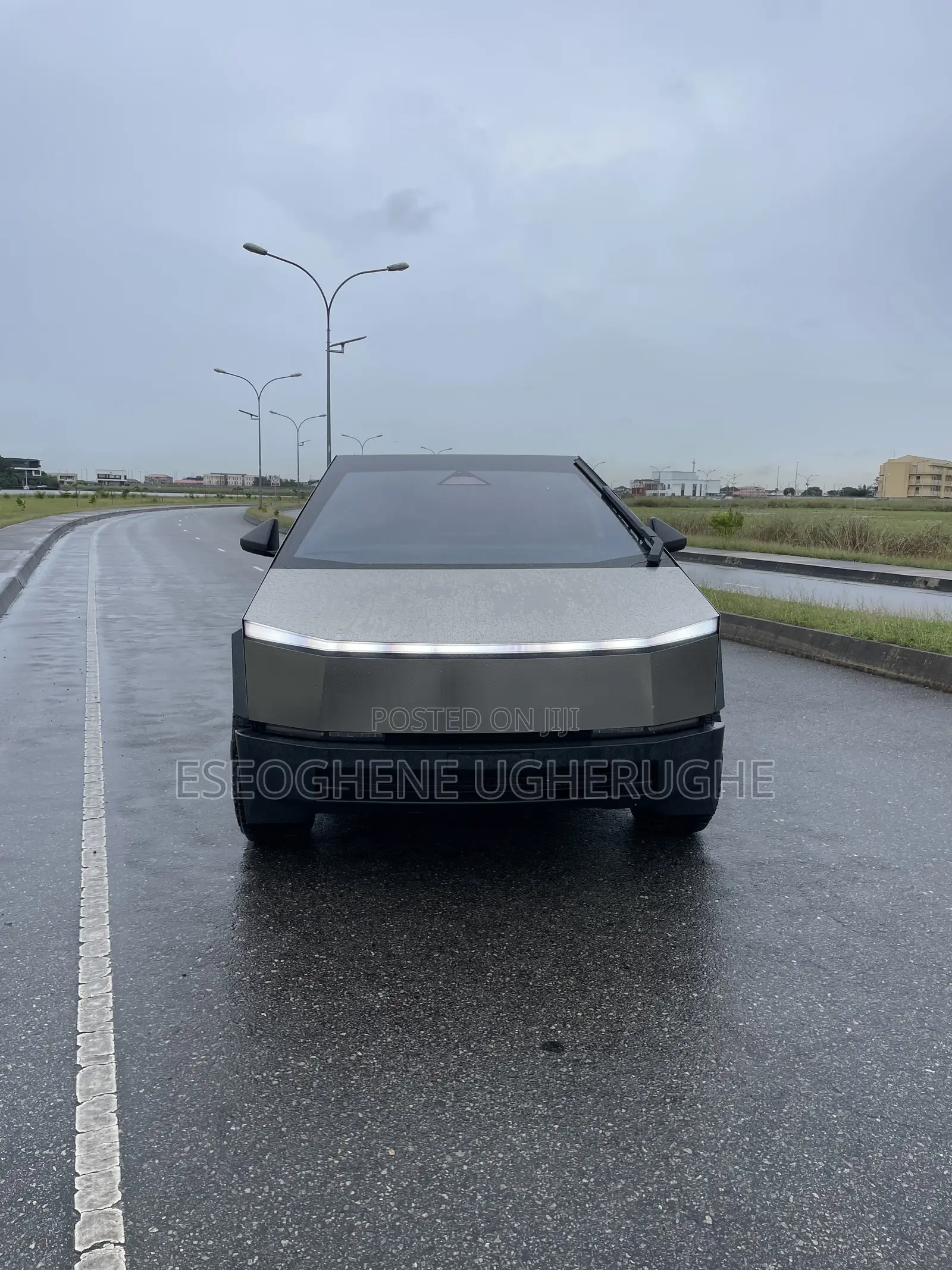 New Tesla Cybertruck 2024 Silver