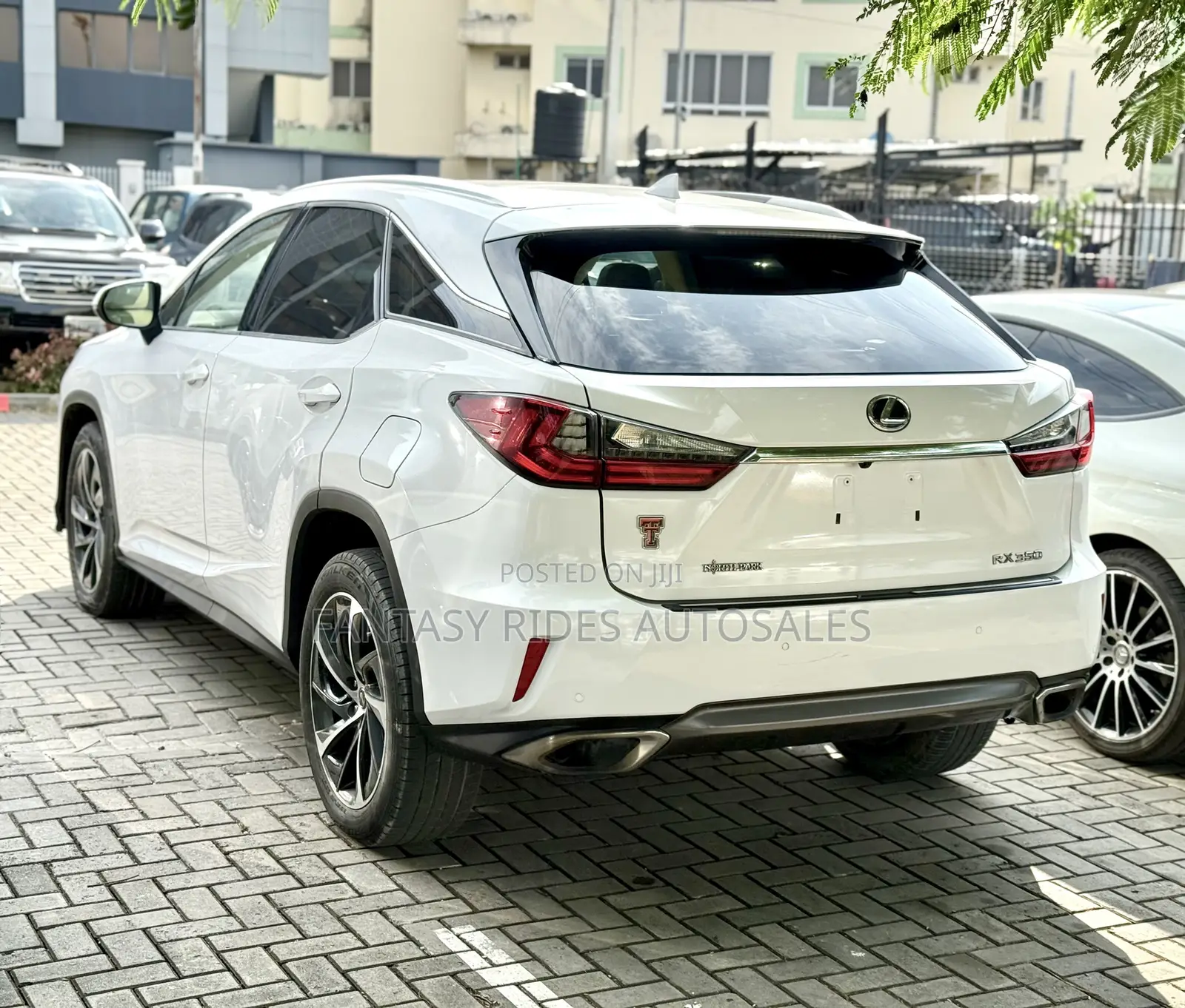 Lexus RX 350 FWD 2019 White