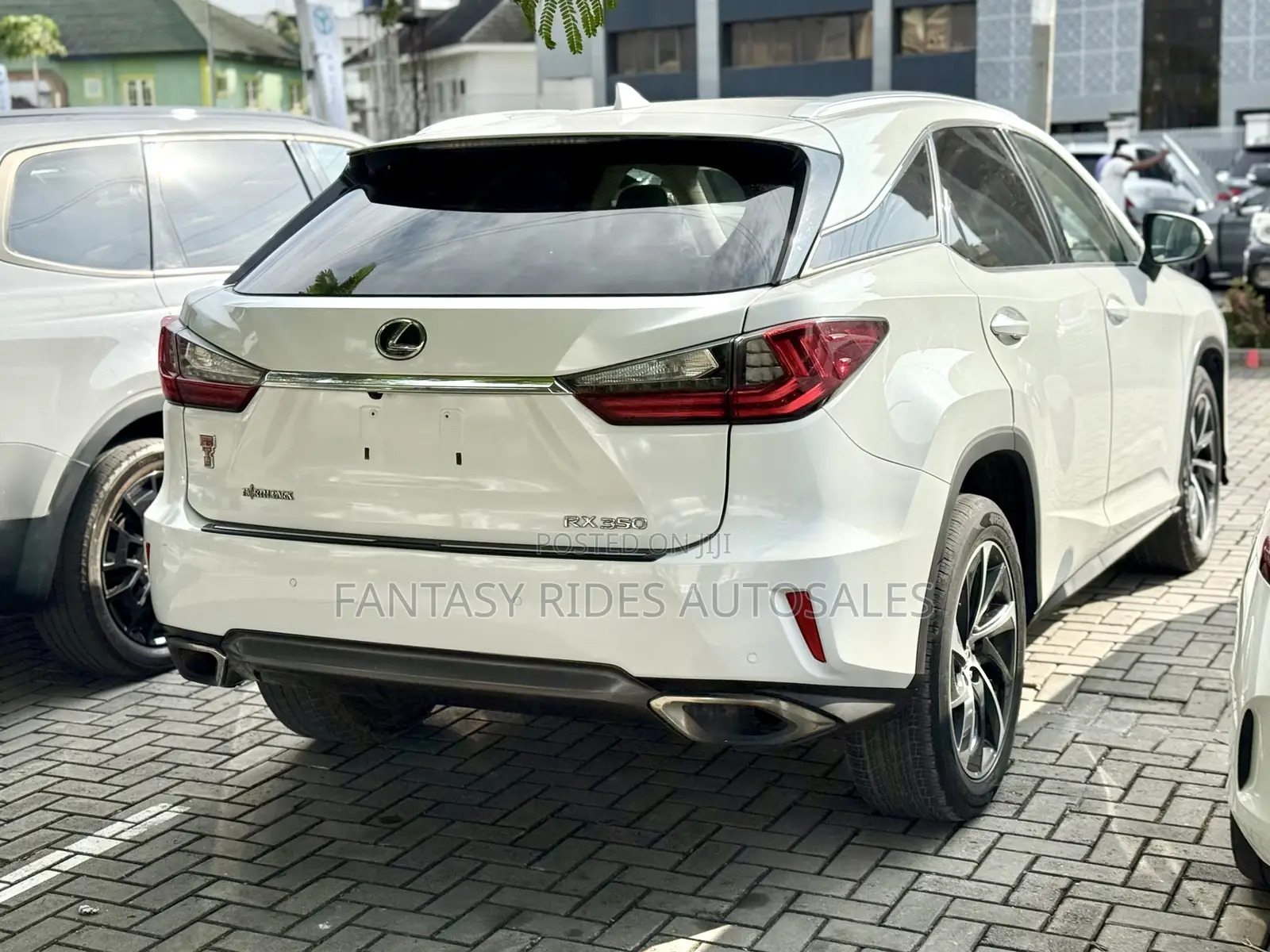 Lexus RX 350 FWD 2019 White