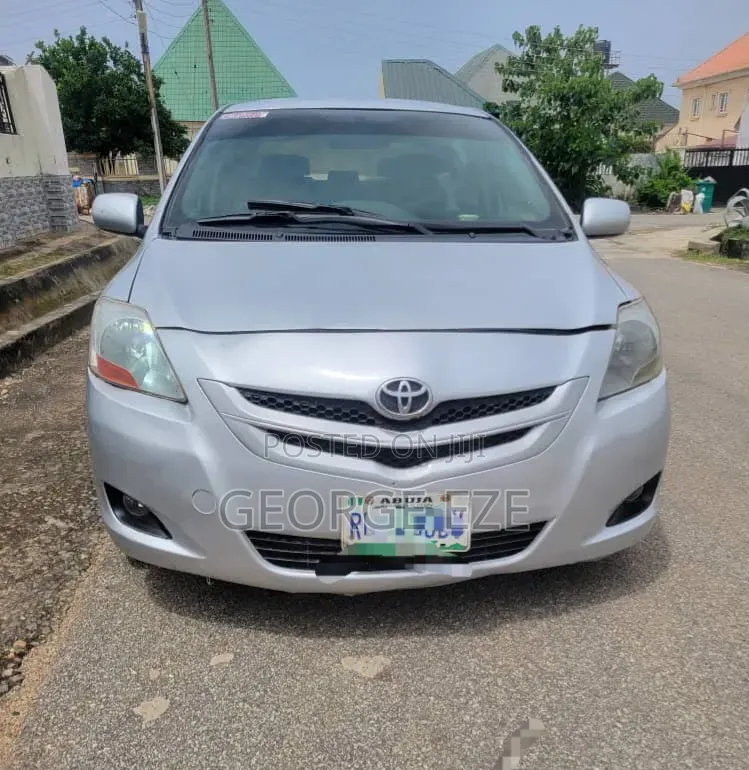 Toyota Yaris 2006 Silver