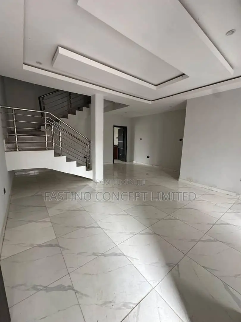 5bdrm Duplex in Katampe Extension for rent