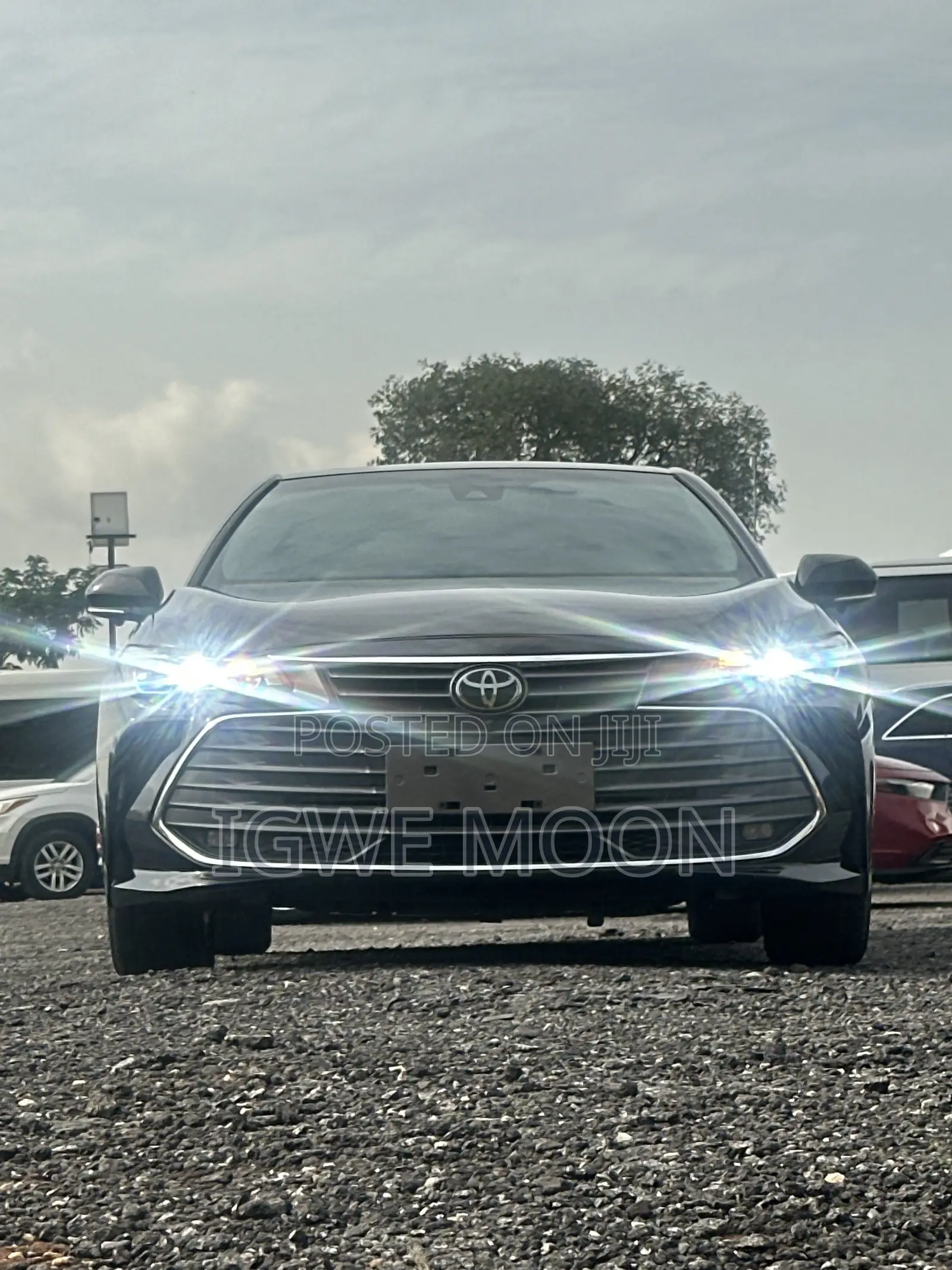 Toyota Avalon Limited 2021 Black