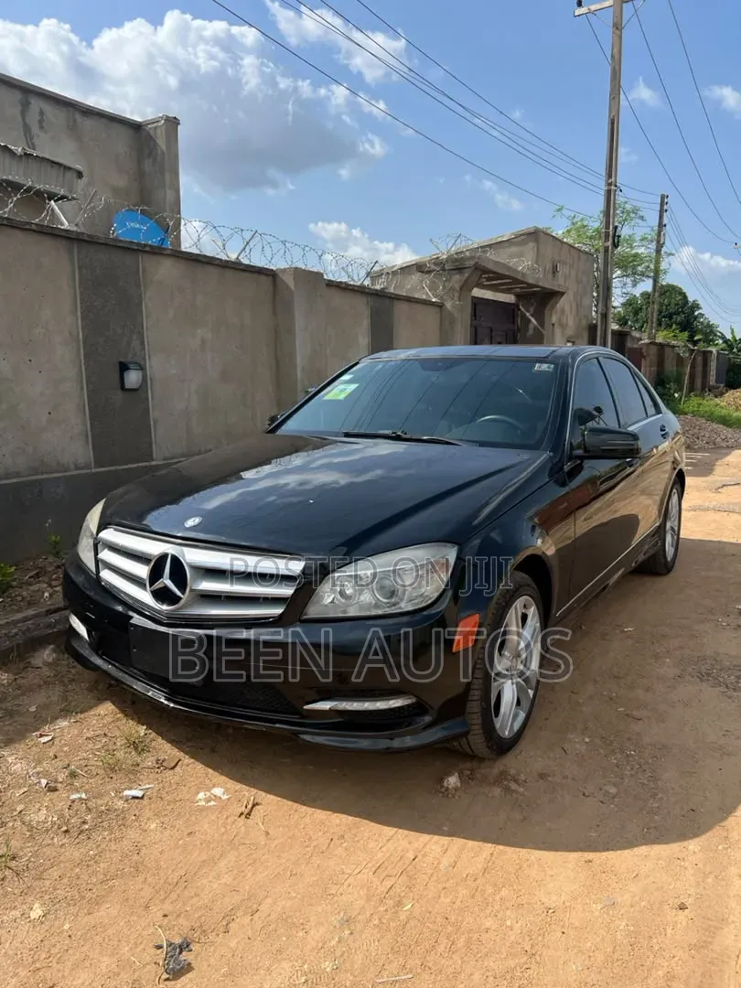 Mercedes-Benz C300 Sport 4Matic Sedan AWD (3.0L 6cyl 7A) 2010 Black