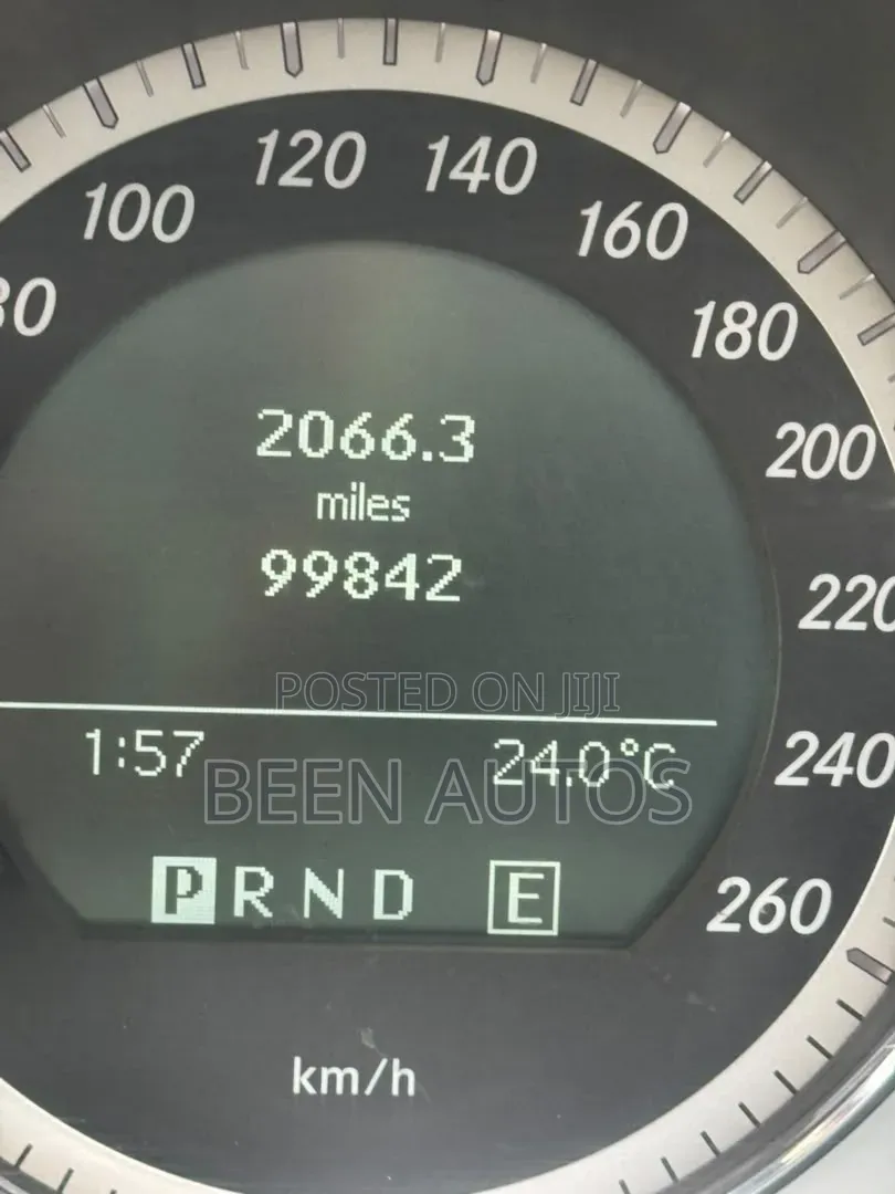 Mercedes-Benz C300 Sport 4Matic Sedan AWD (3.0L 6cyl 7A) 2010 Black