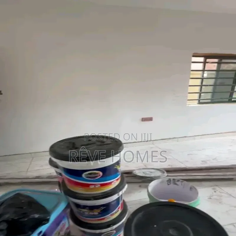 Studio Apartment in Akoka for rent