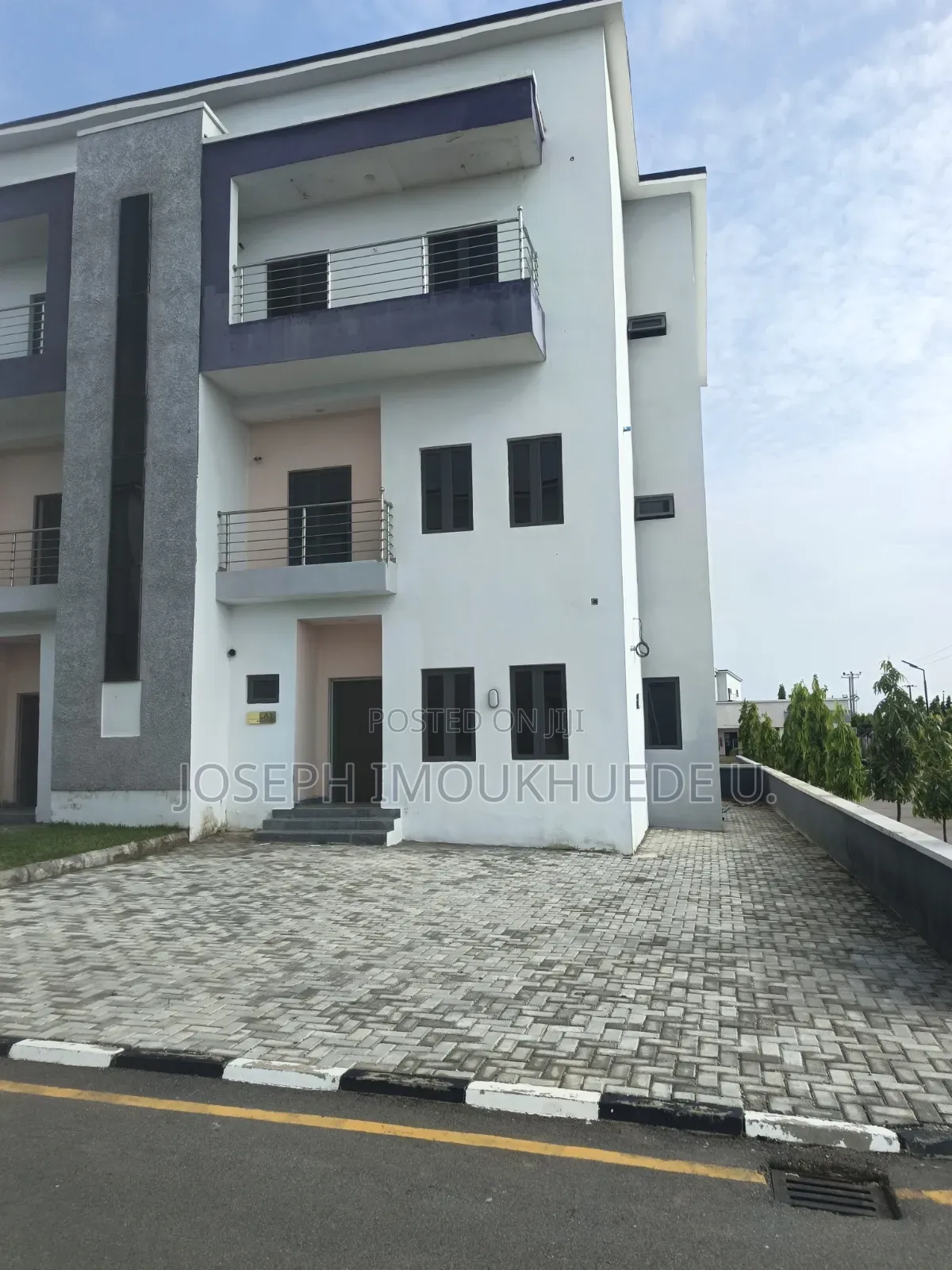 4bdrm Duplex in Dme, Zone B for rent
