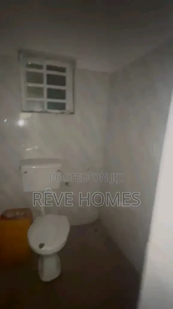 Studio Apartment in Shomolu / Shomolu for rent