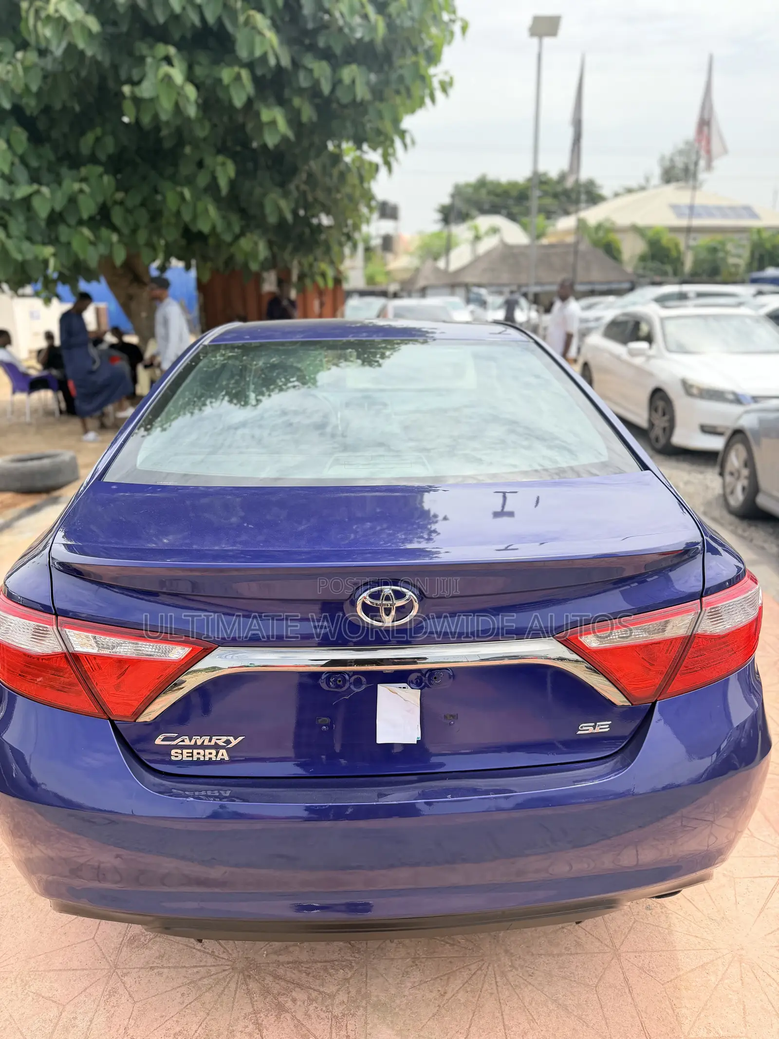 Toyota Camry 2016 Blue
