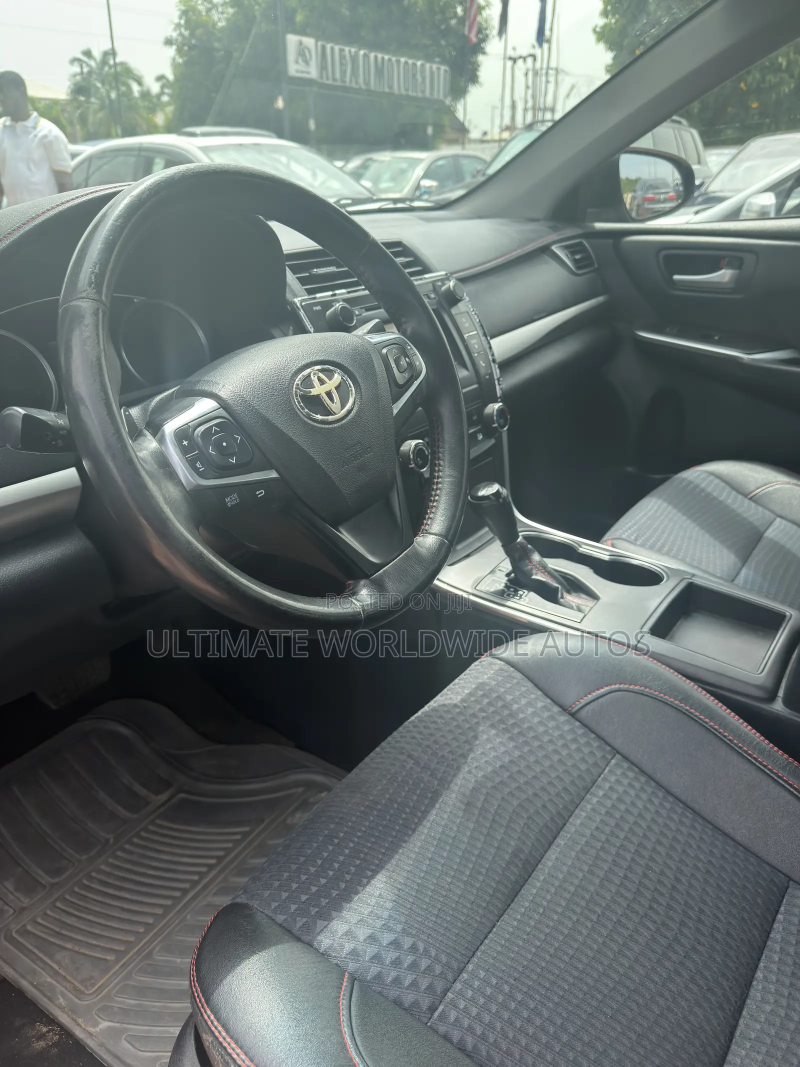 Toyota Camry 2016 Blue