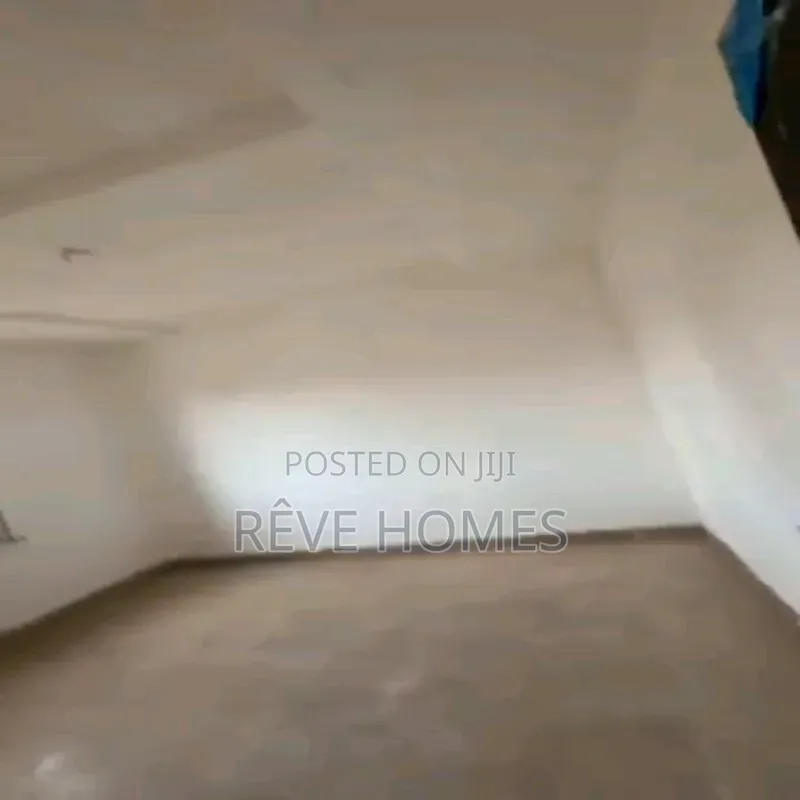 Mini Flat in Fadeyi for rent