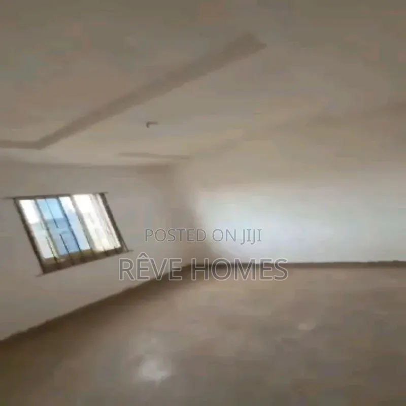 Mini Flat in Fadeyi for rent