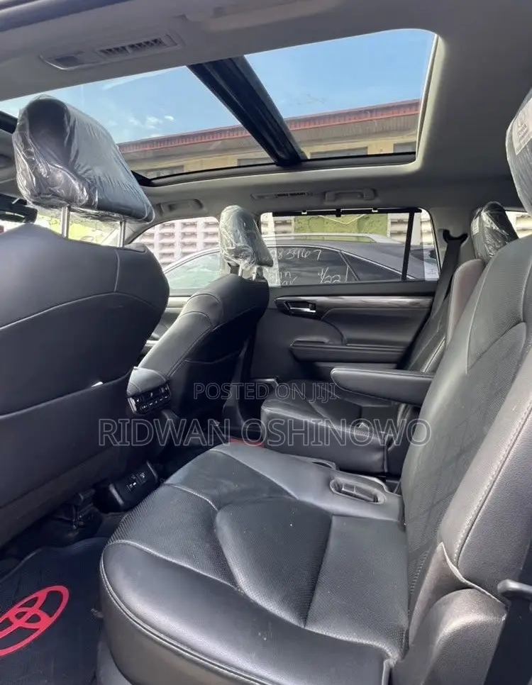 Toyota Highlander Platinum 2021 White