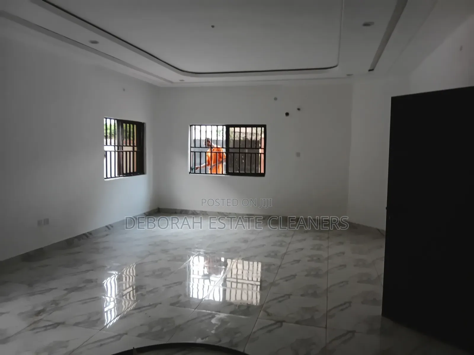 Deep Tile Cleaning and Polishing Service