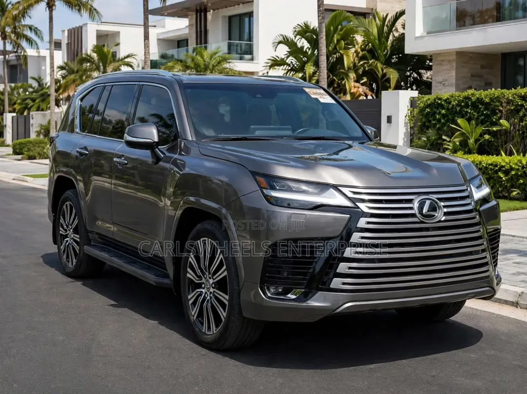 Lexus LX 600 2023 Gray