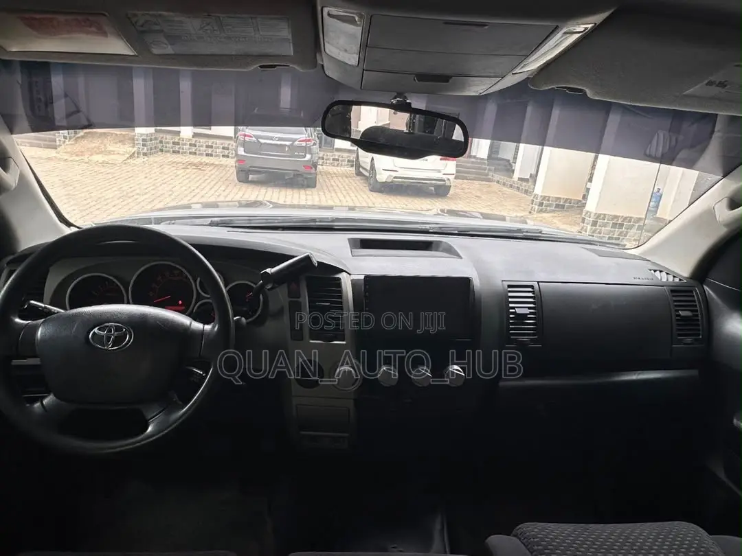 Toyota Tundra 2009
