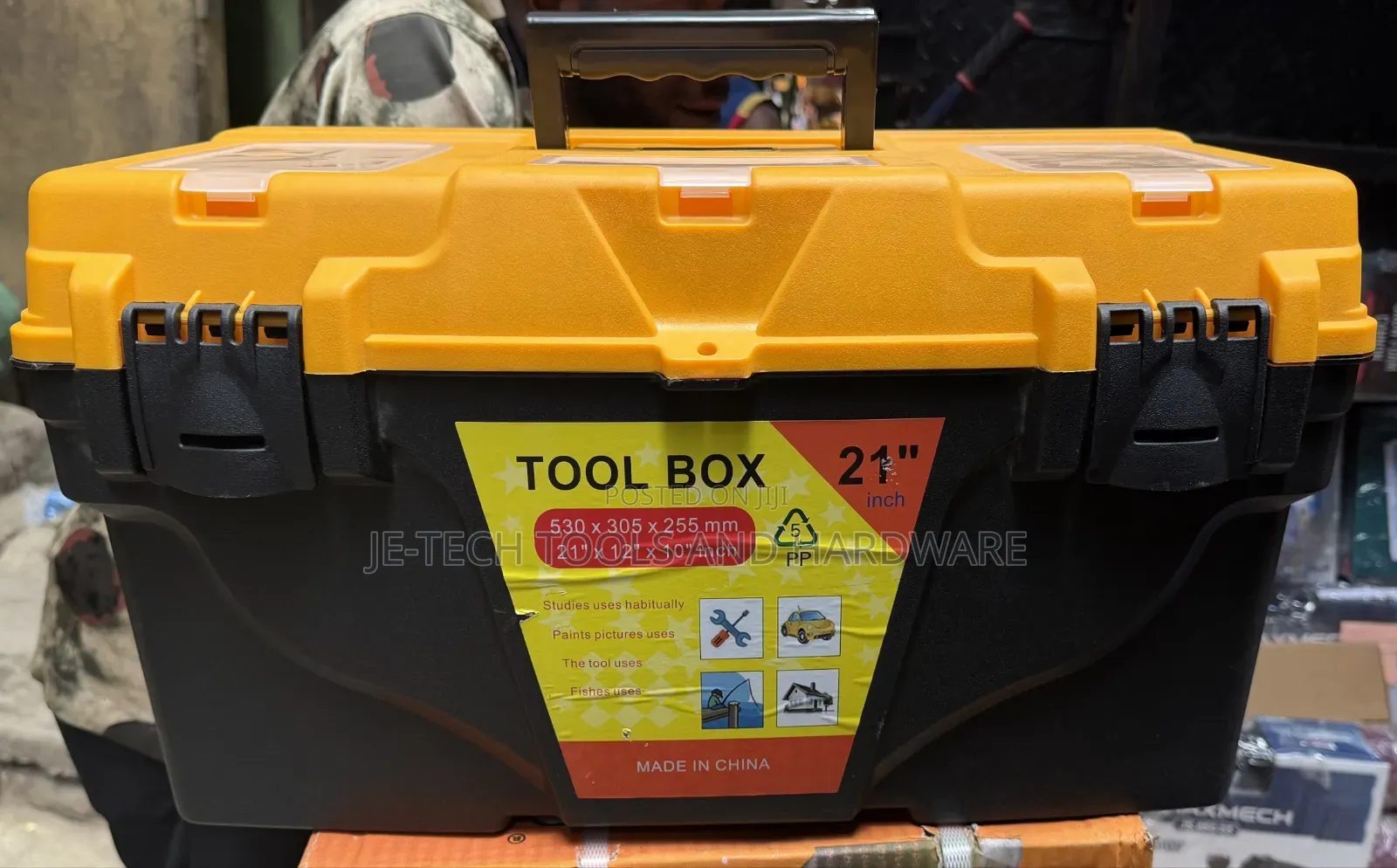 Heavy-Duty Yellow and Black 21-Inch Plastic Tool Box