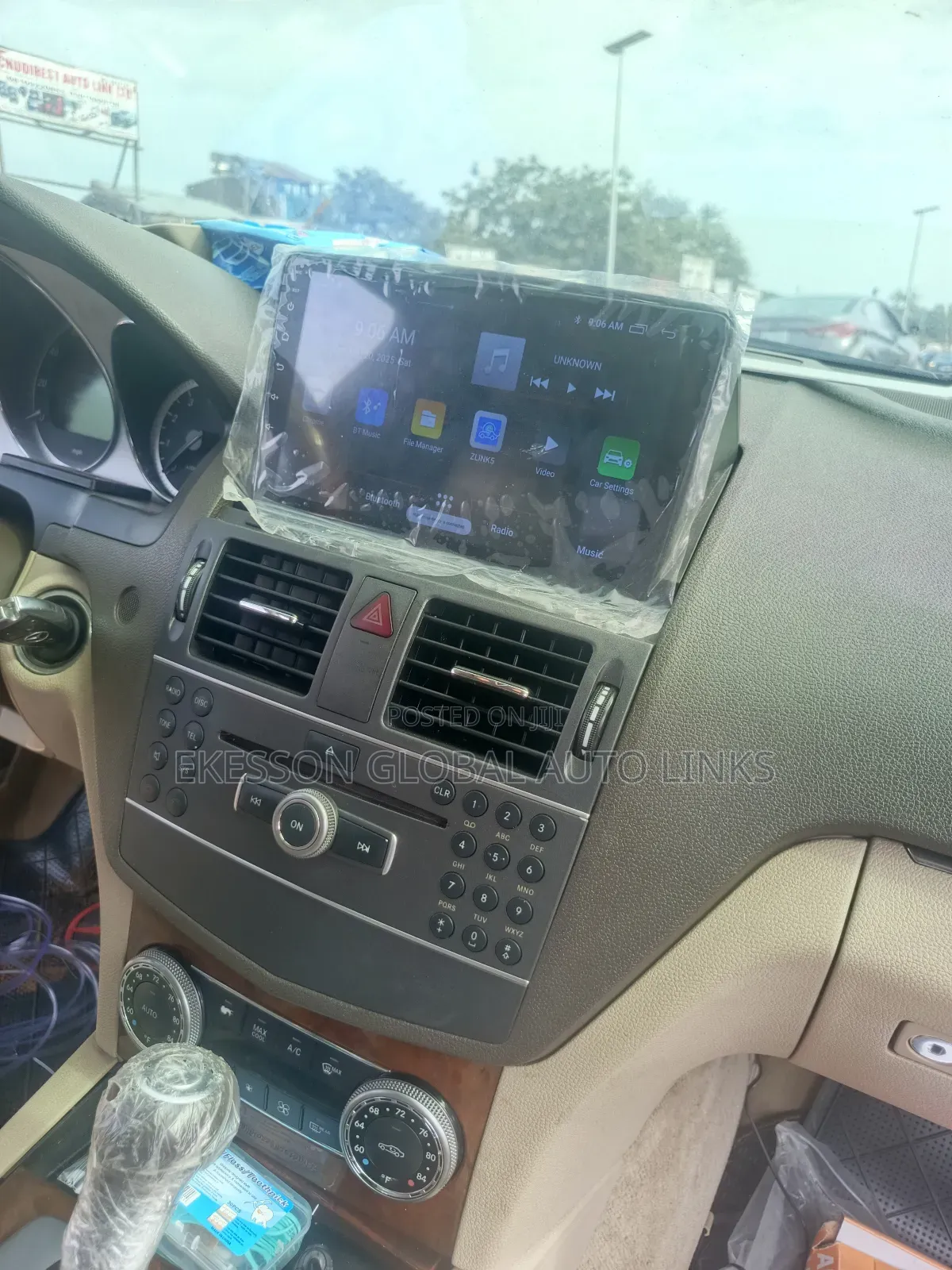 Android Screen for Mercedes Benz C-Class 2008 to 2010 Model With Camra