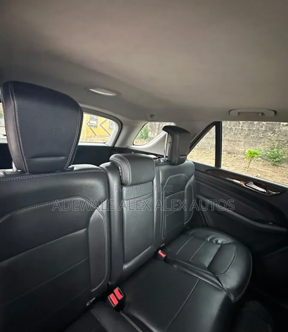 Mercedes-Benz M Class 2013 Gray