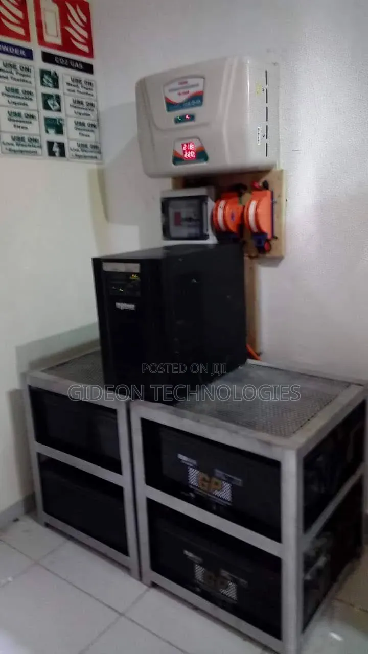 10KVA Inverter (120A MPPT) + 8 X 200Ah Dry Cell + 24 X 550W