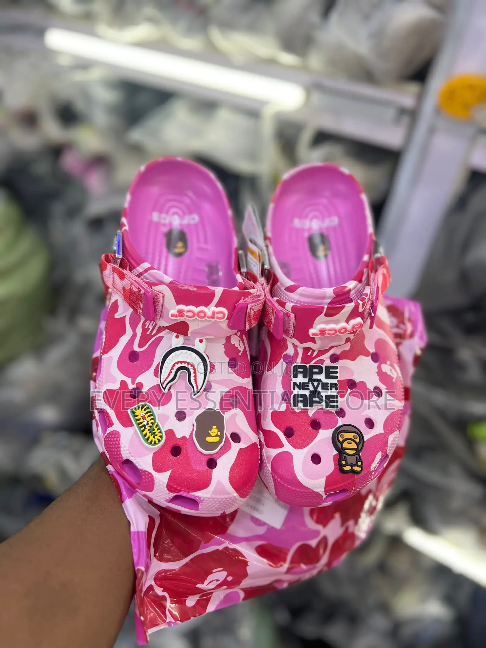 Designed Lightweight Crocs Clogs for Comfort| Size 39-45