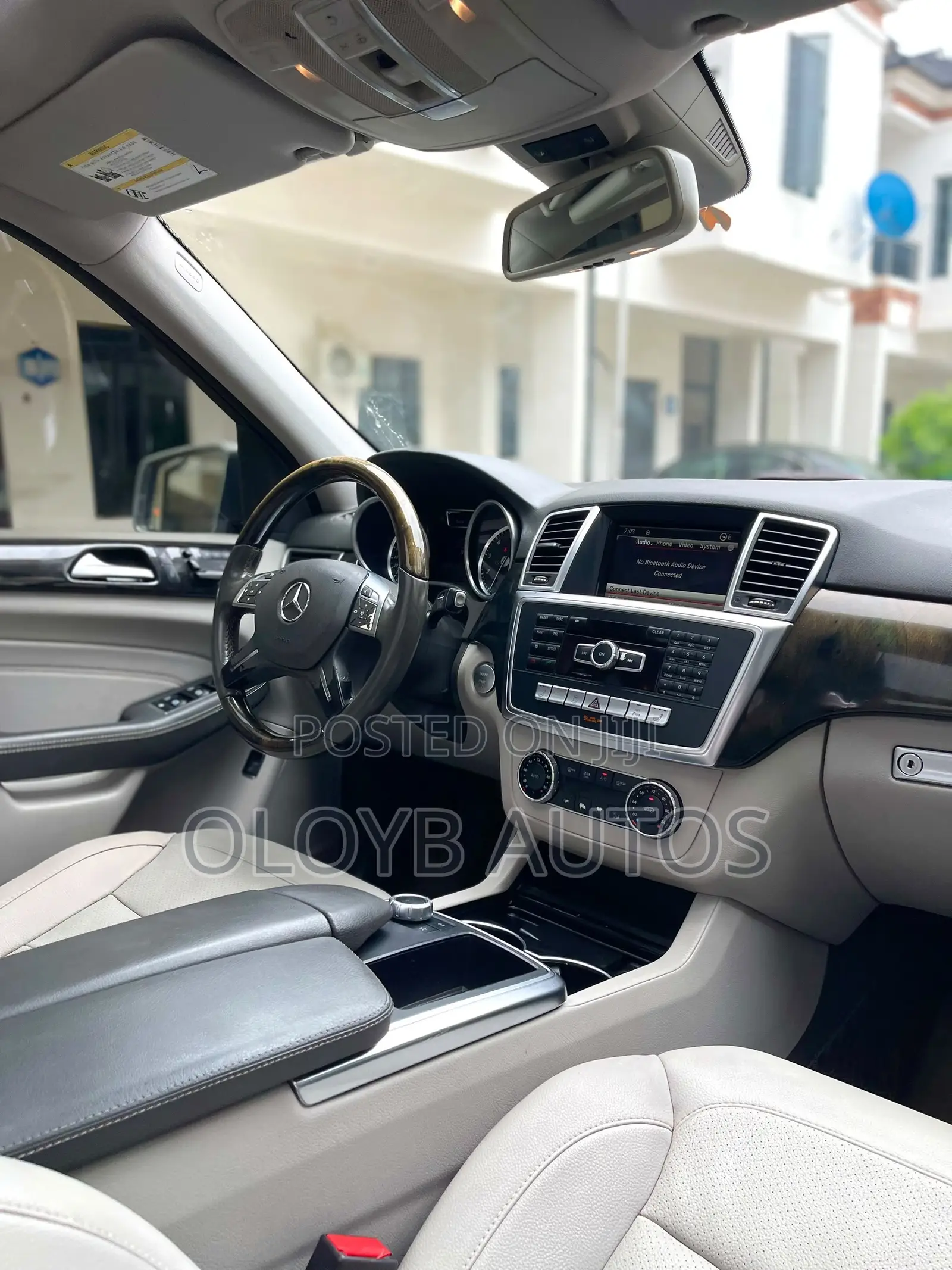 Mercedes-Benz M Class ML350 4MATIC 4dr SUV AWD (3.5L 6cyl 7A) 2014