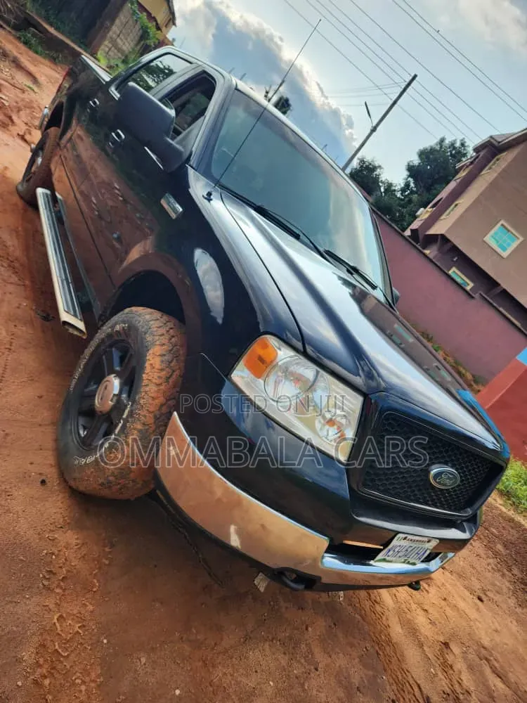 Ford F-150 2010 Black